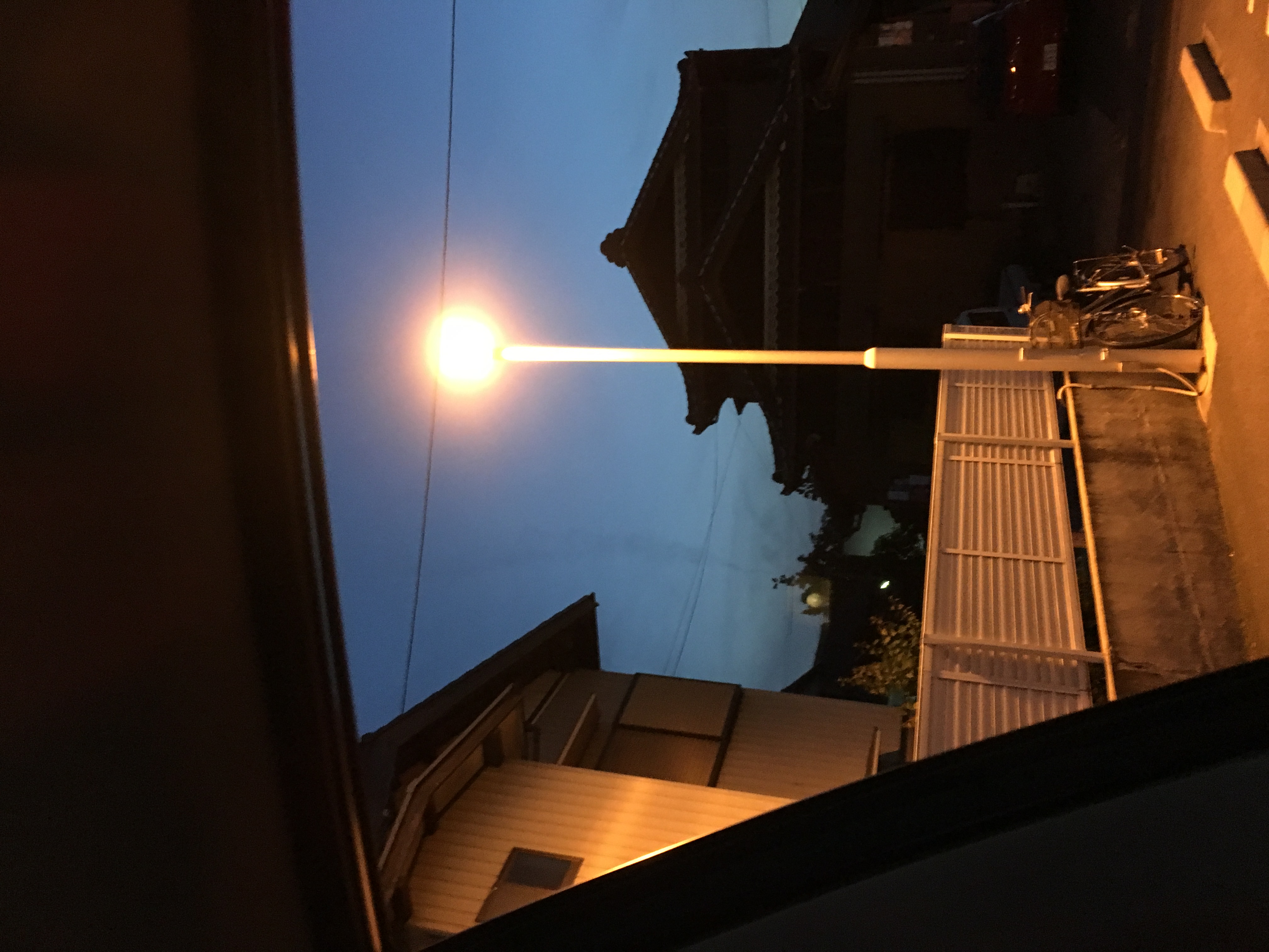 No.30626-1 地震雲