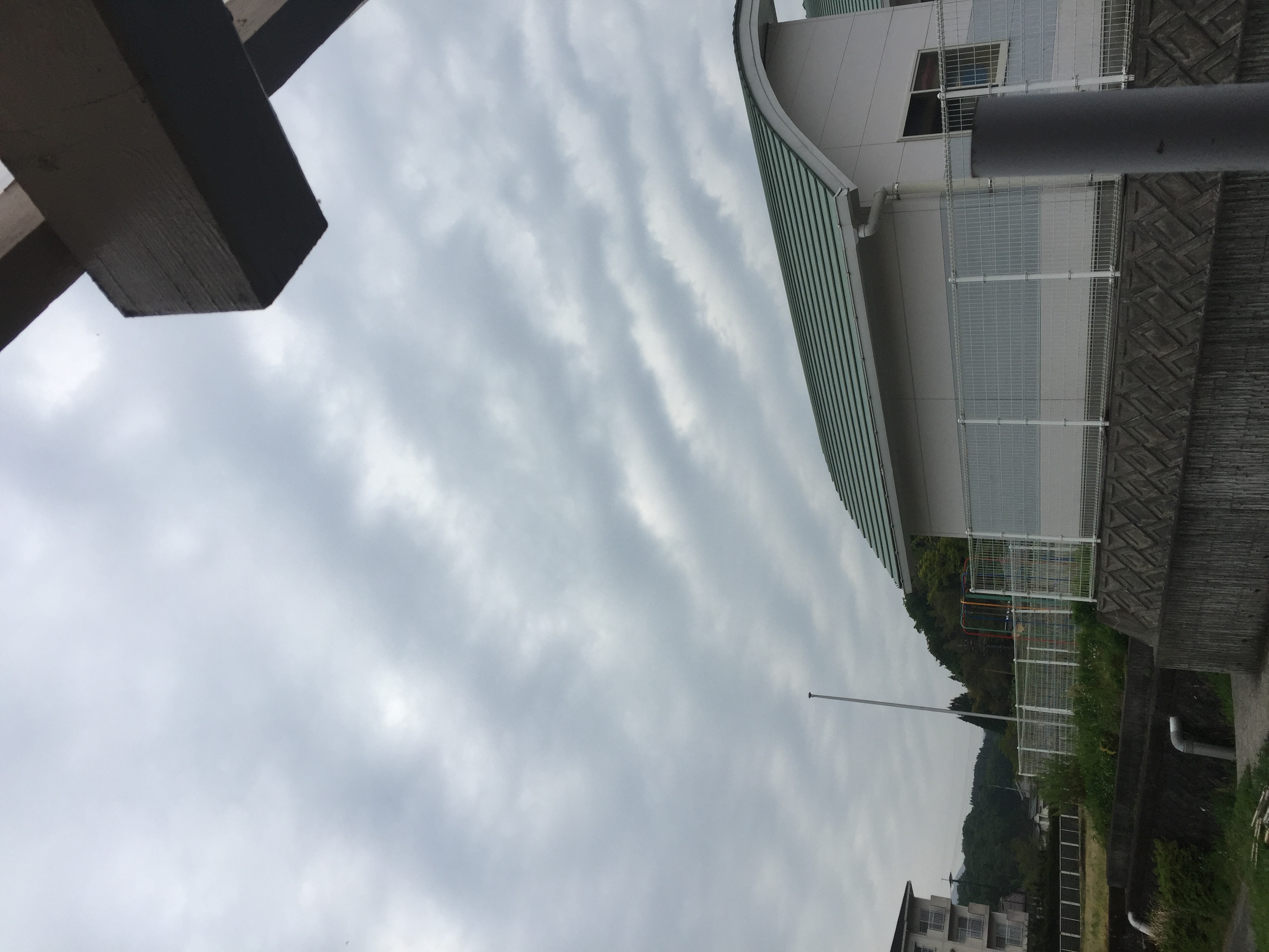 No.30637-1 地震雲