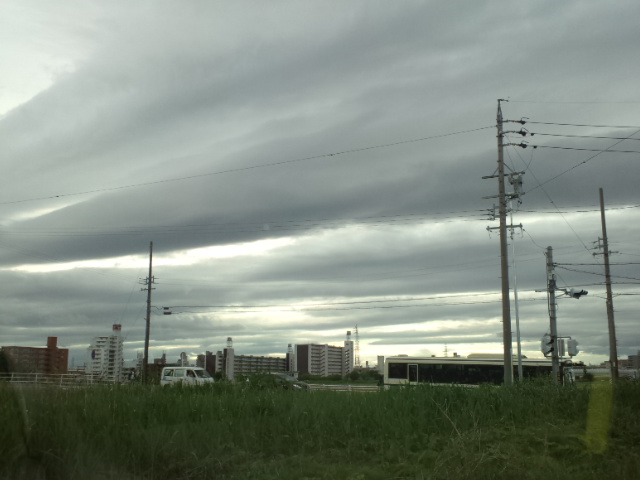 No.30714-1 地震雲