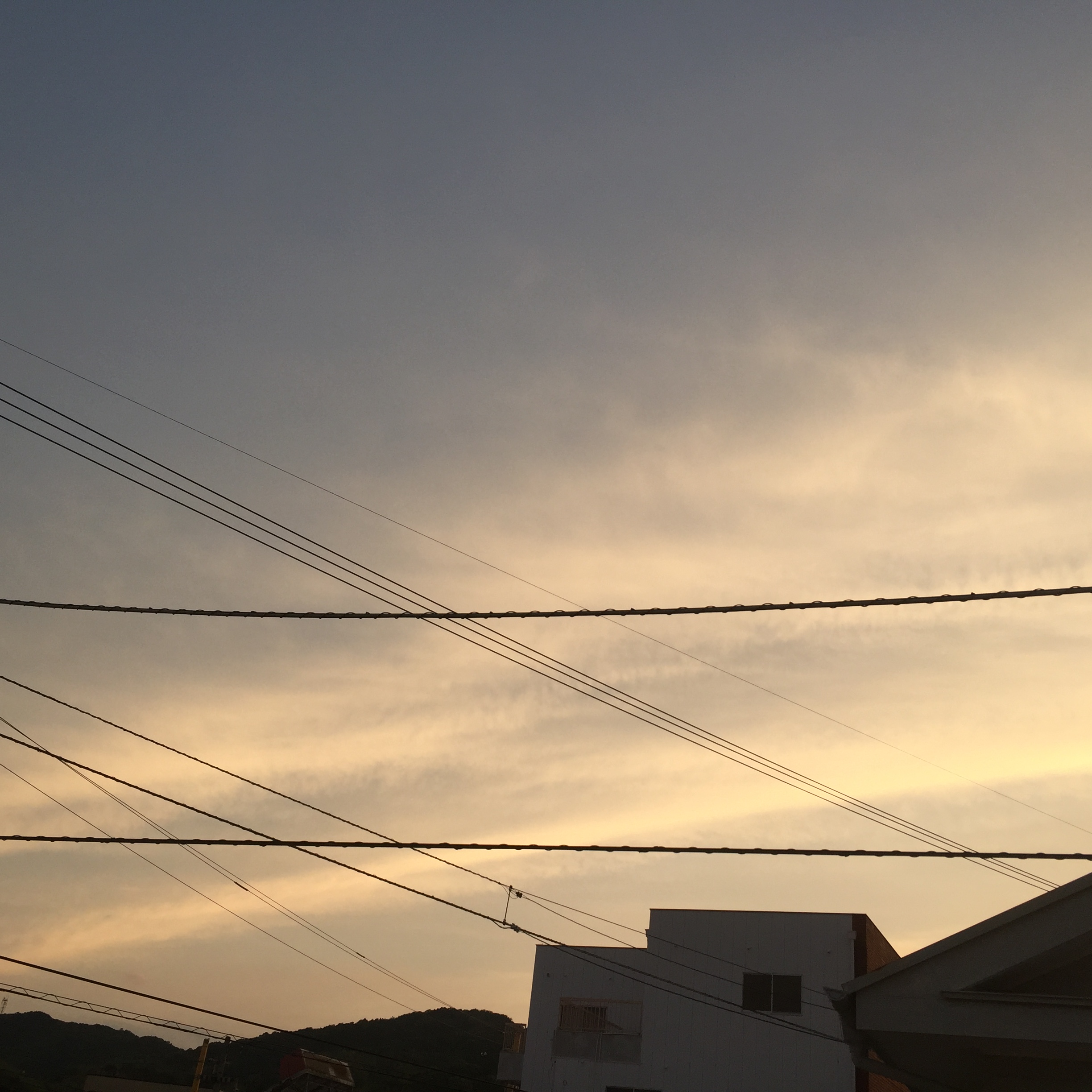 No.30763-1 地震雲