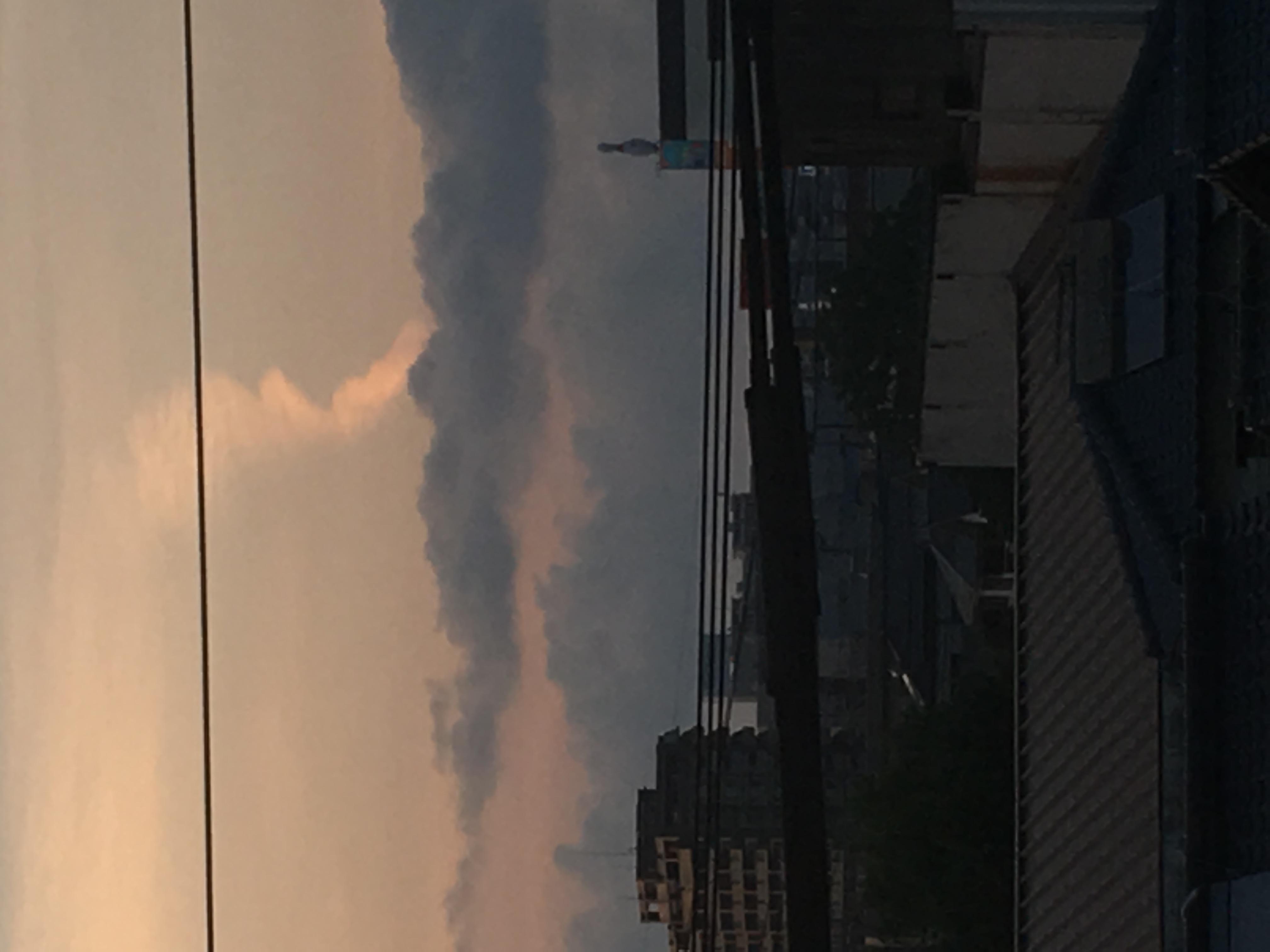 No.30769-1 地震雲