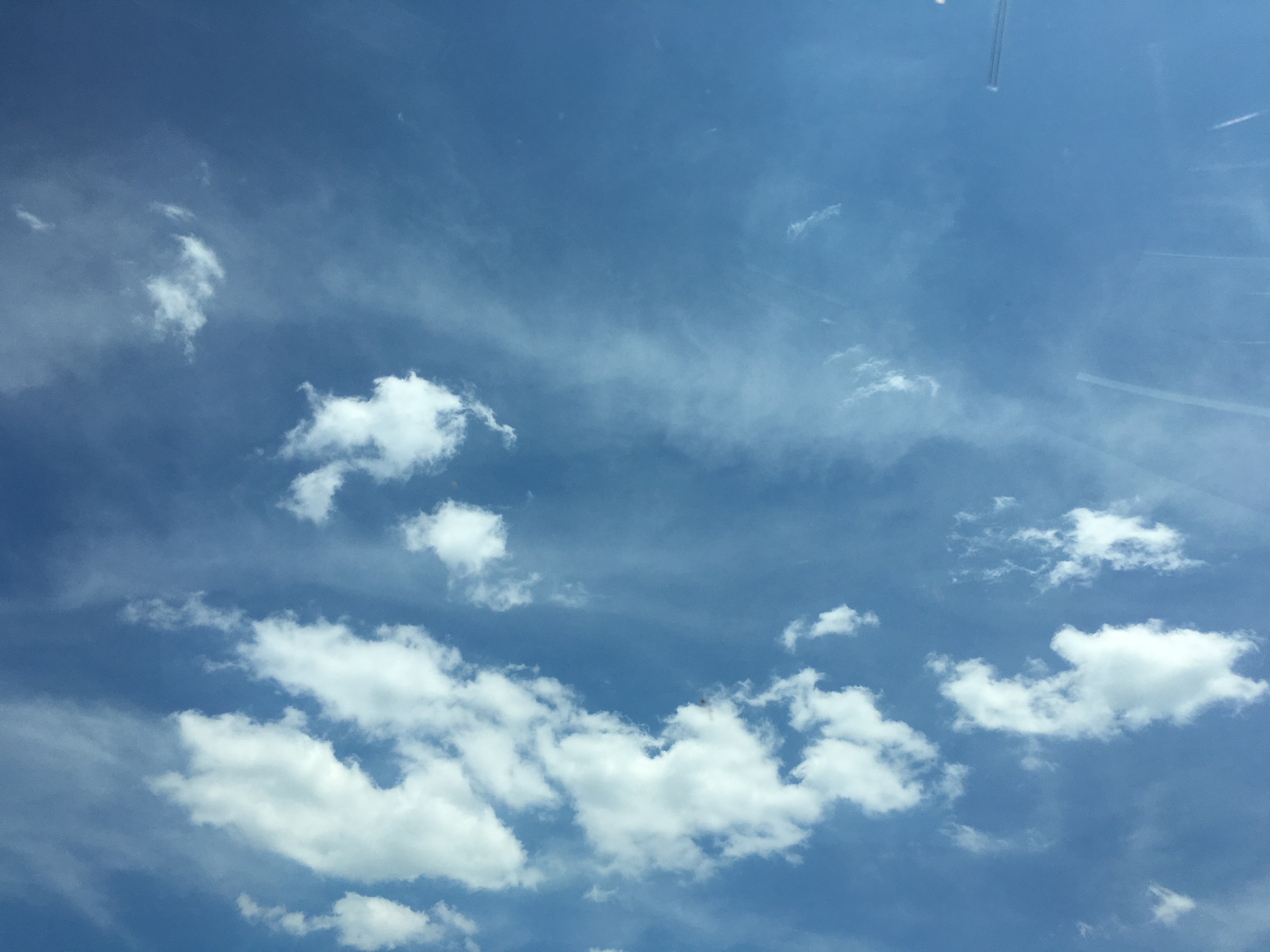 No.30875-1 地震雲