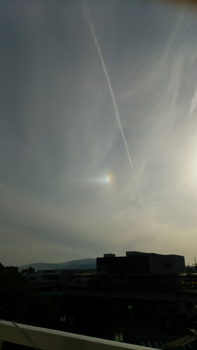 No.30888-1 地震雲