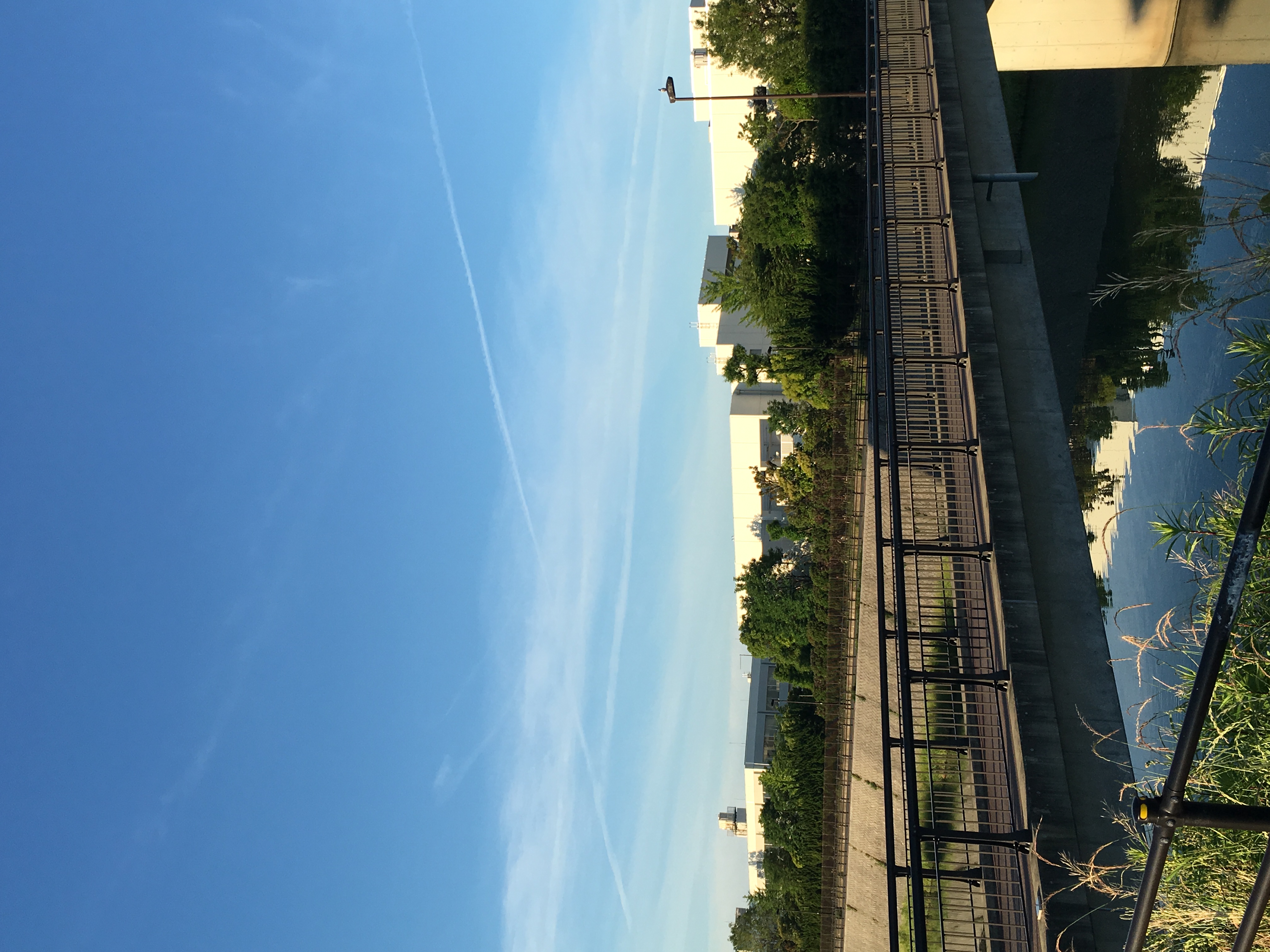 No.31071-1 地震雲