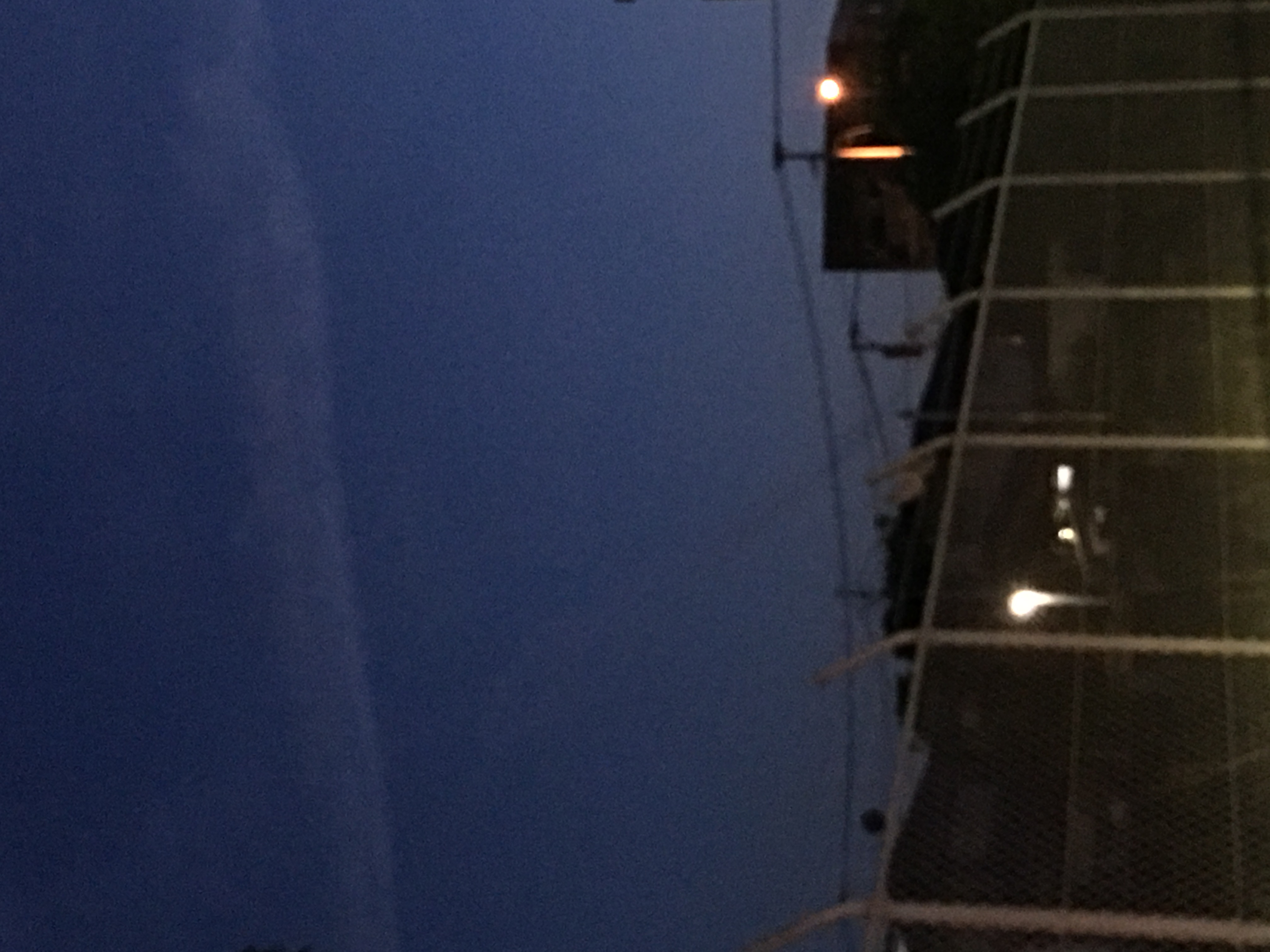 No.31194-1 地震雲