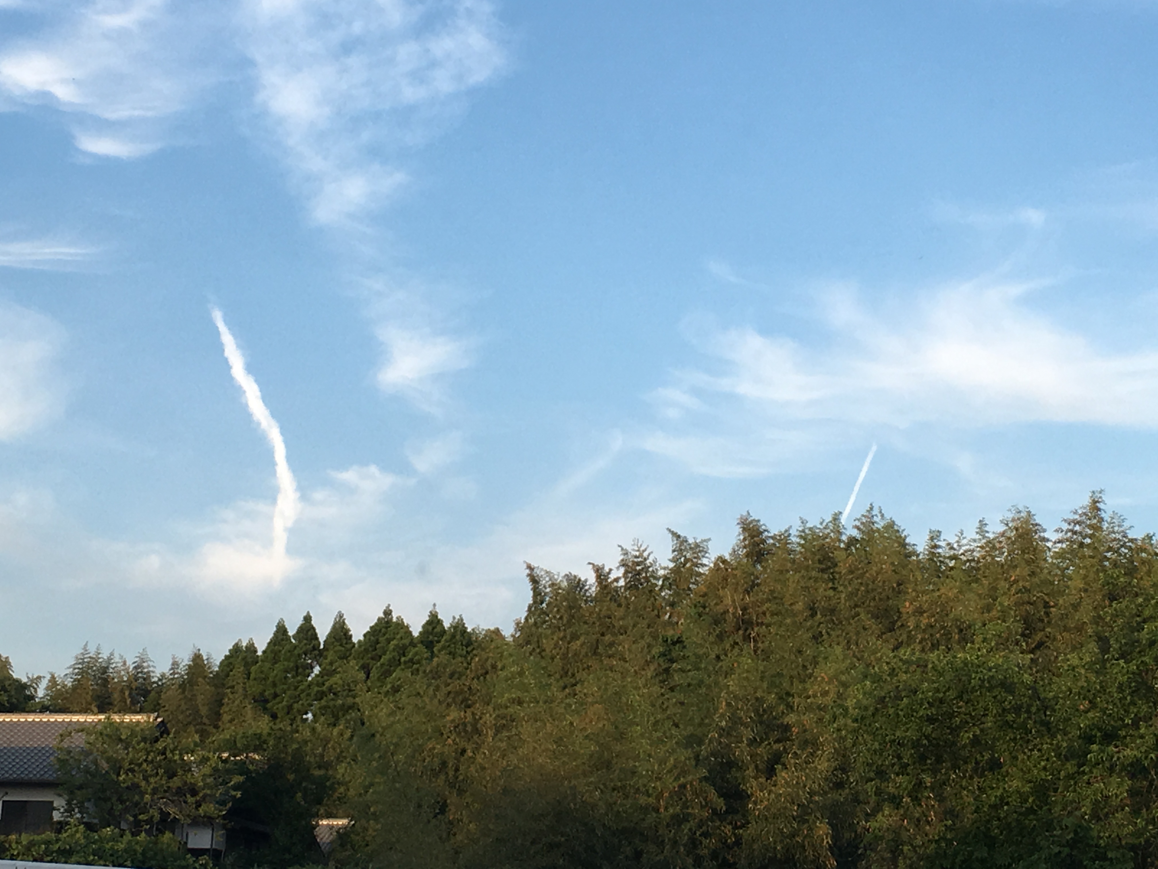 No.31196-1 地震雲