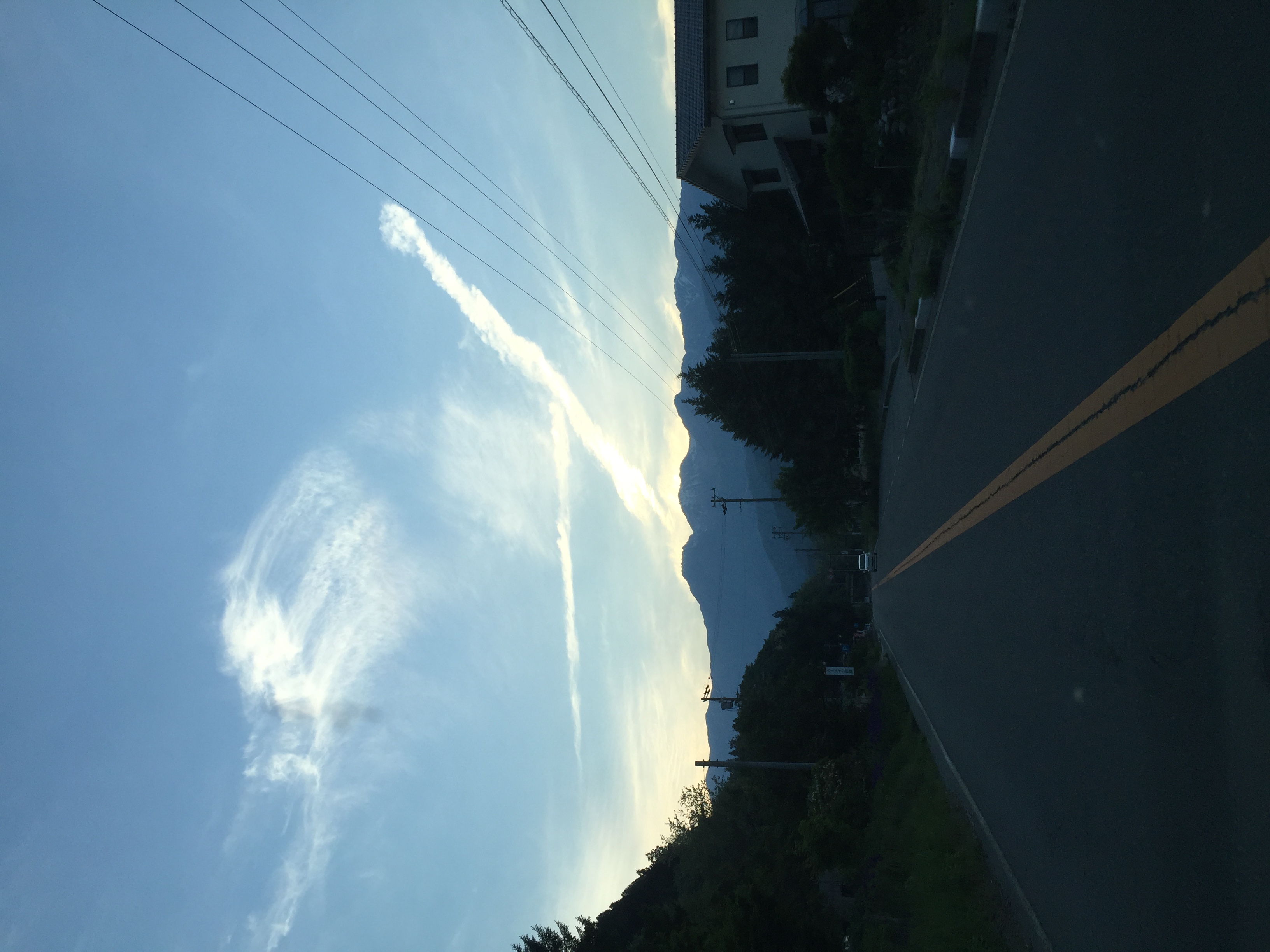 No.31348-1 地震雲