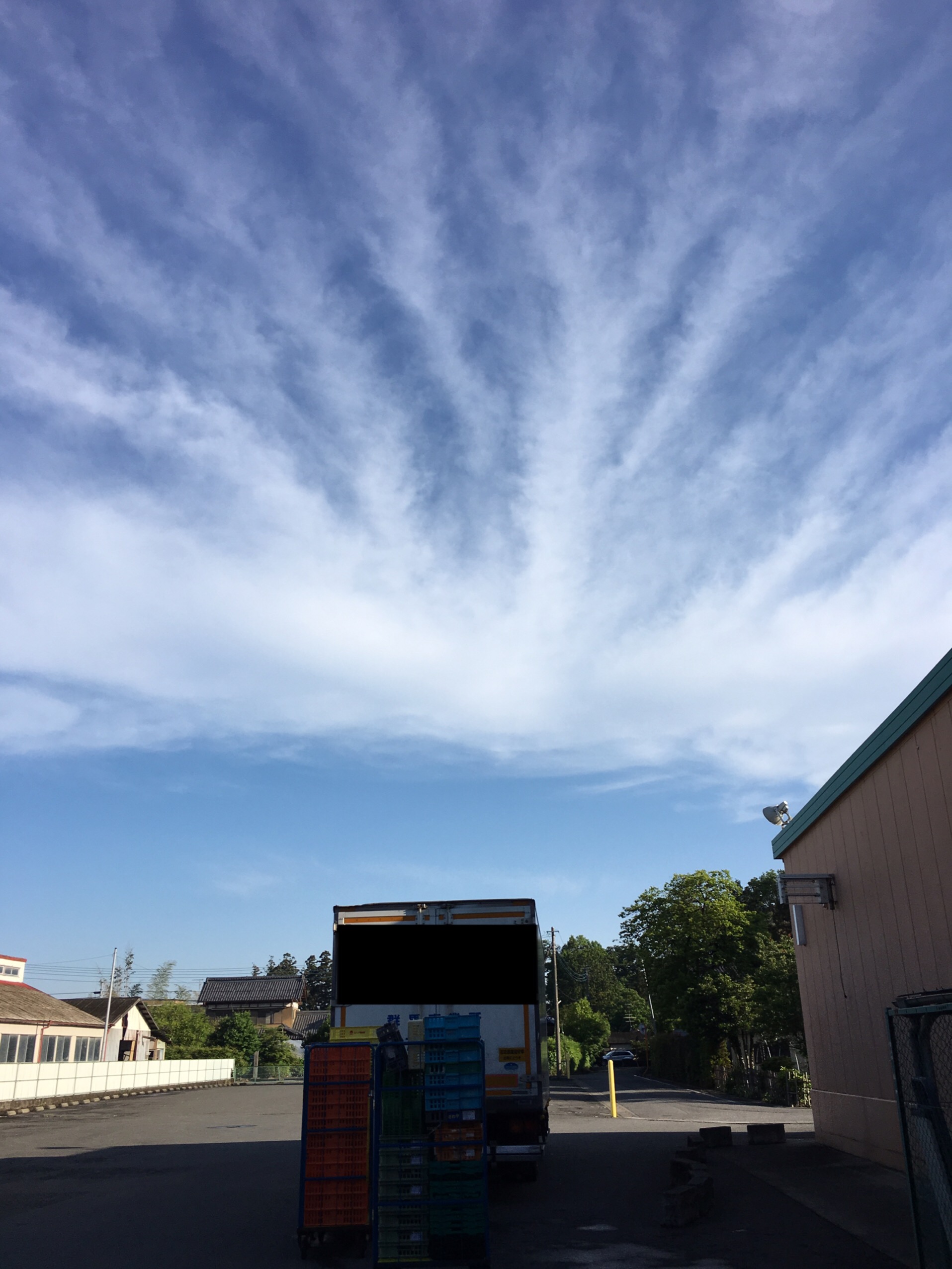 No.31360-1 地震雲