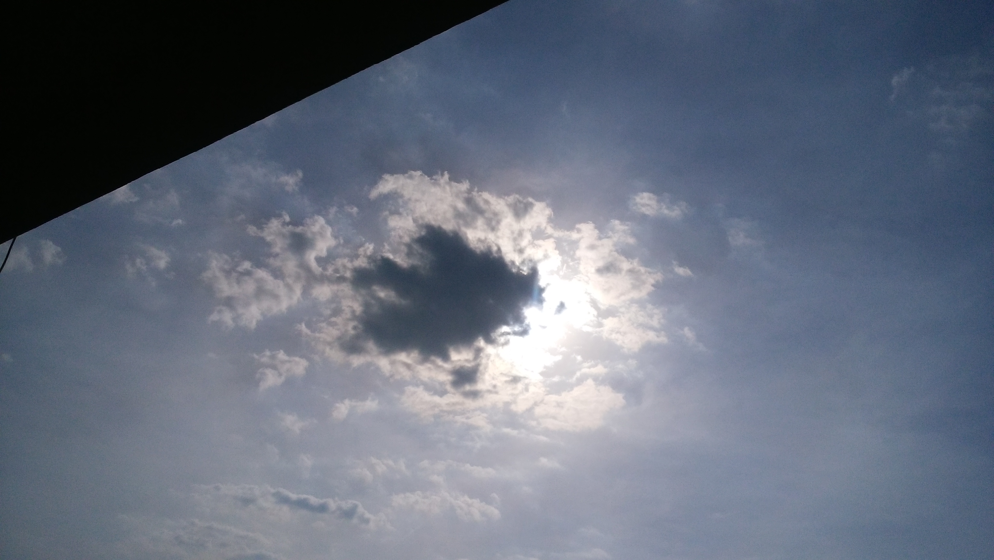 No.31388-1 地震雲