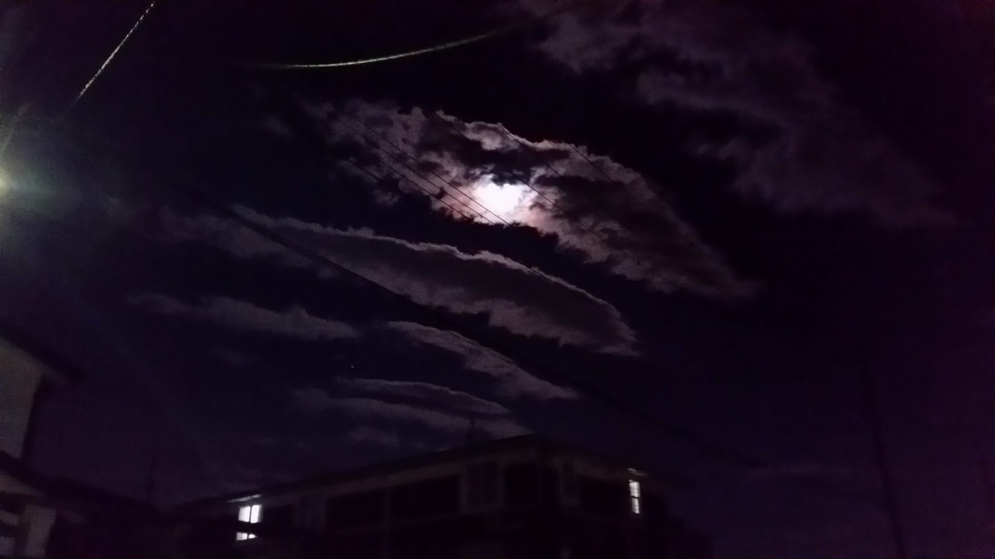 No.31464-1 地震雲