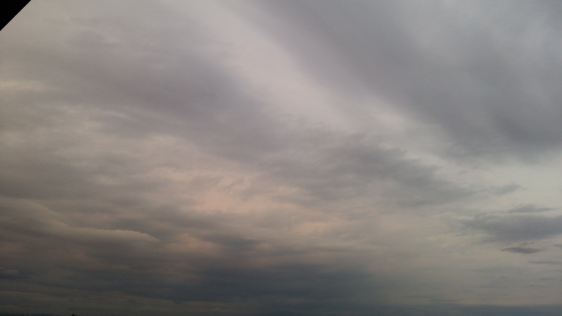 No.31549-1 地震雲