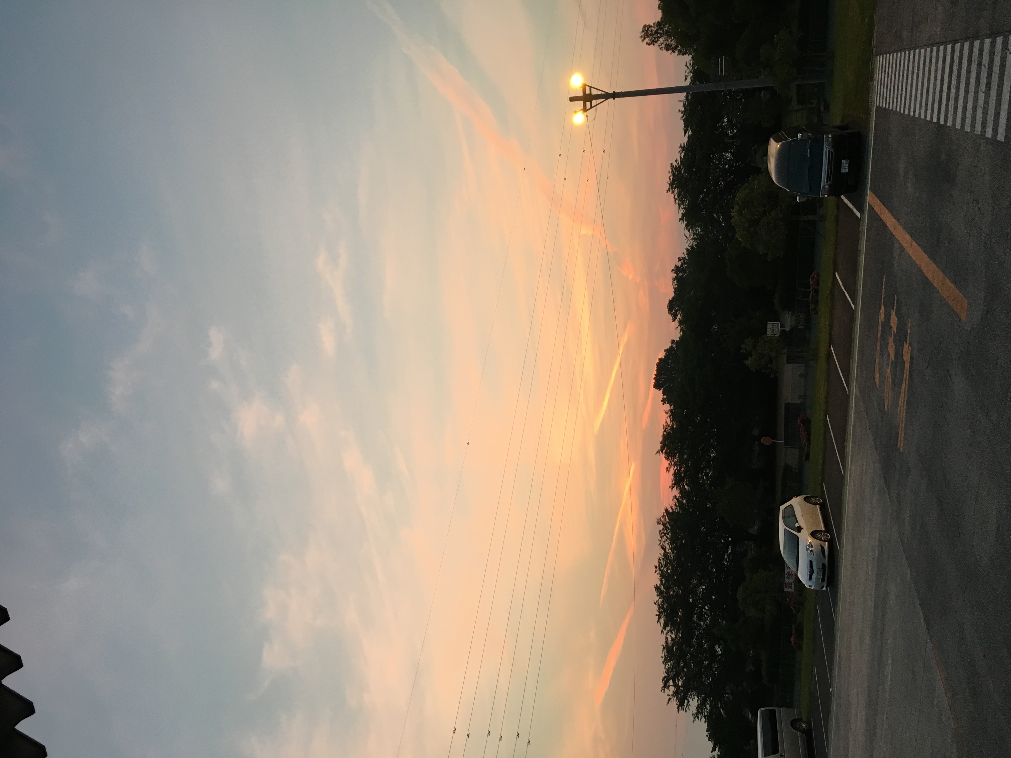 No.31573-1 地震雲