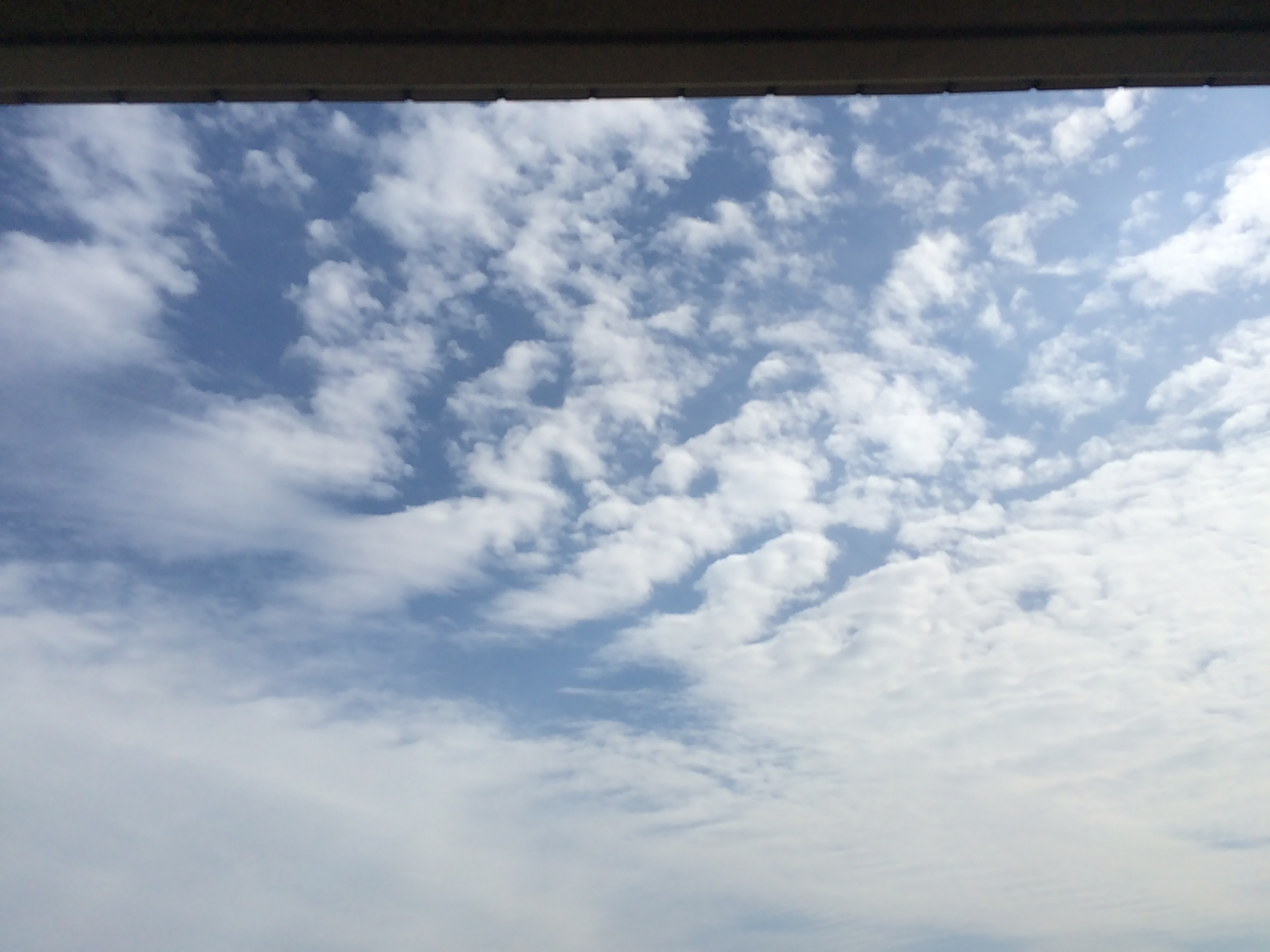 No.31674-1 地震雲