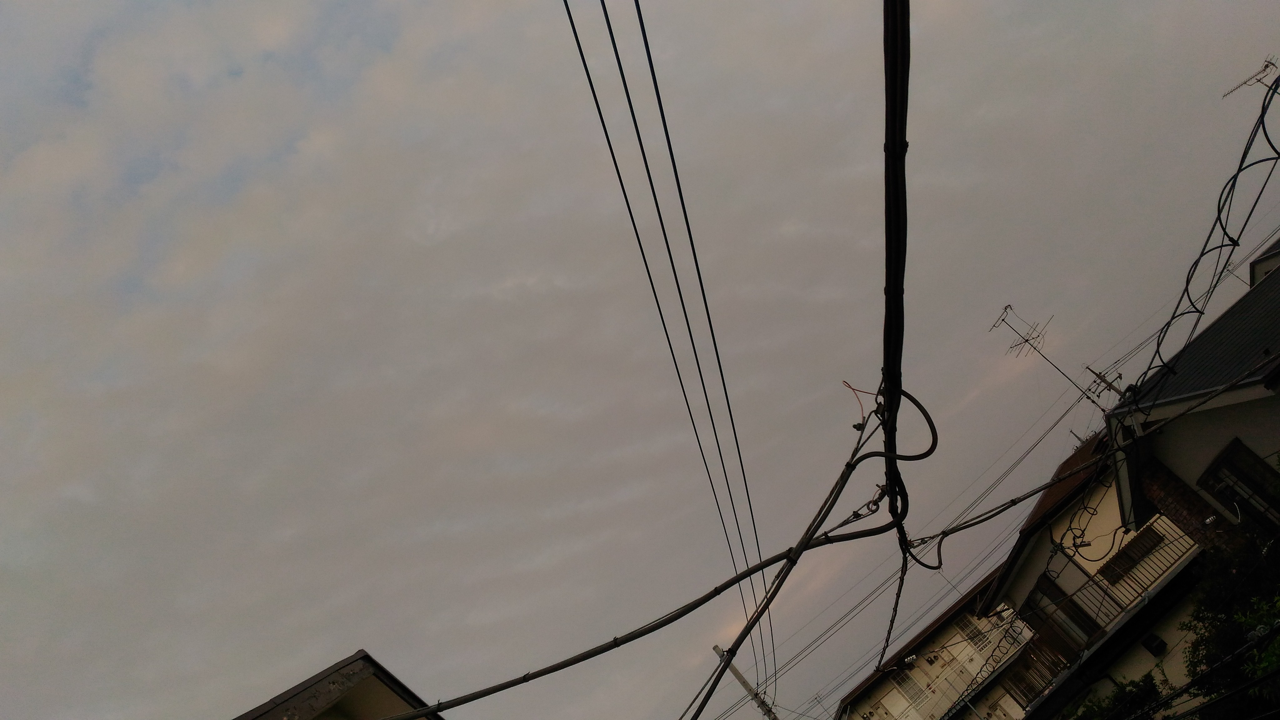 No.31757-1 地震雲