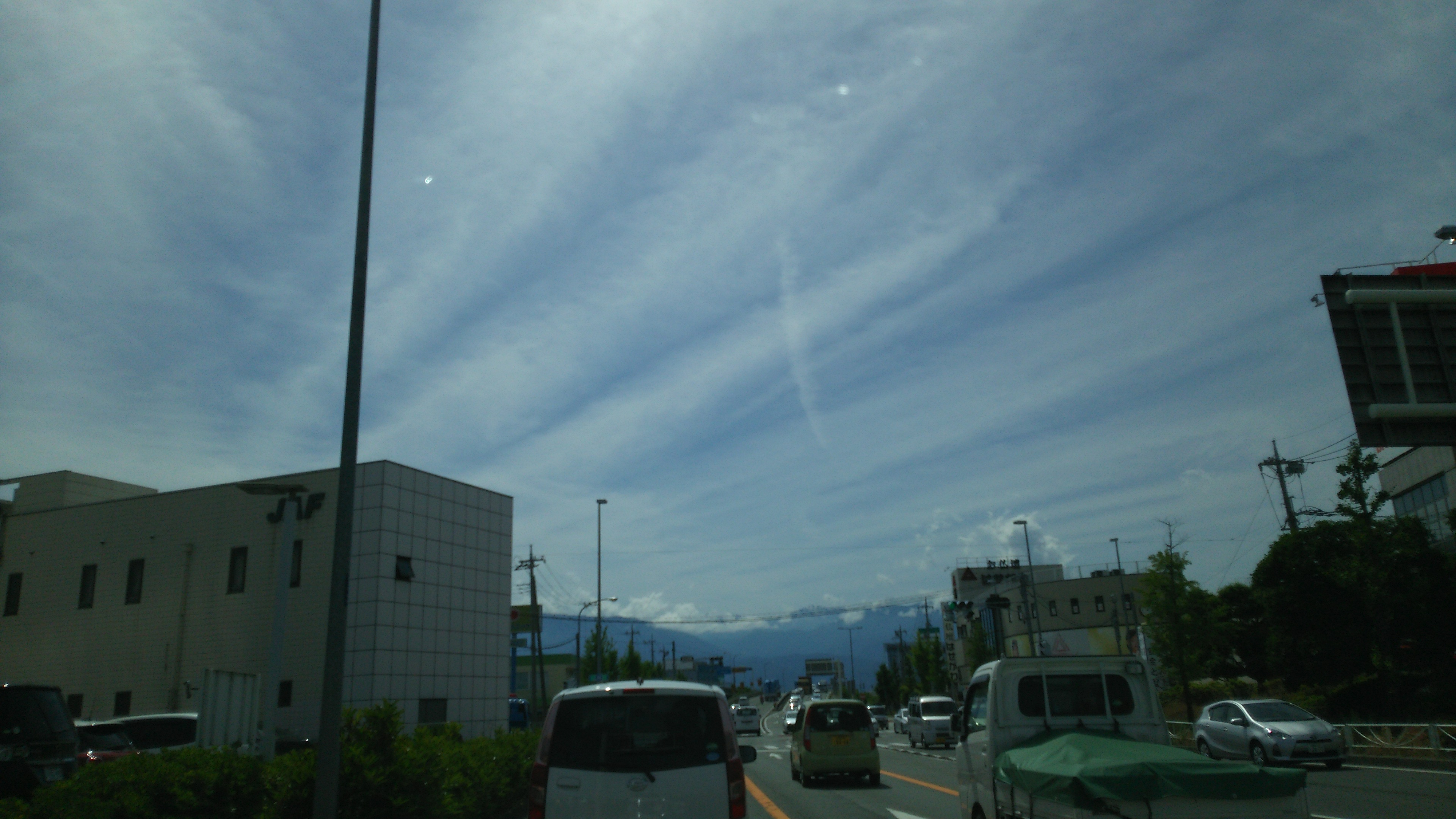 No.31872-1 地震雲