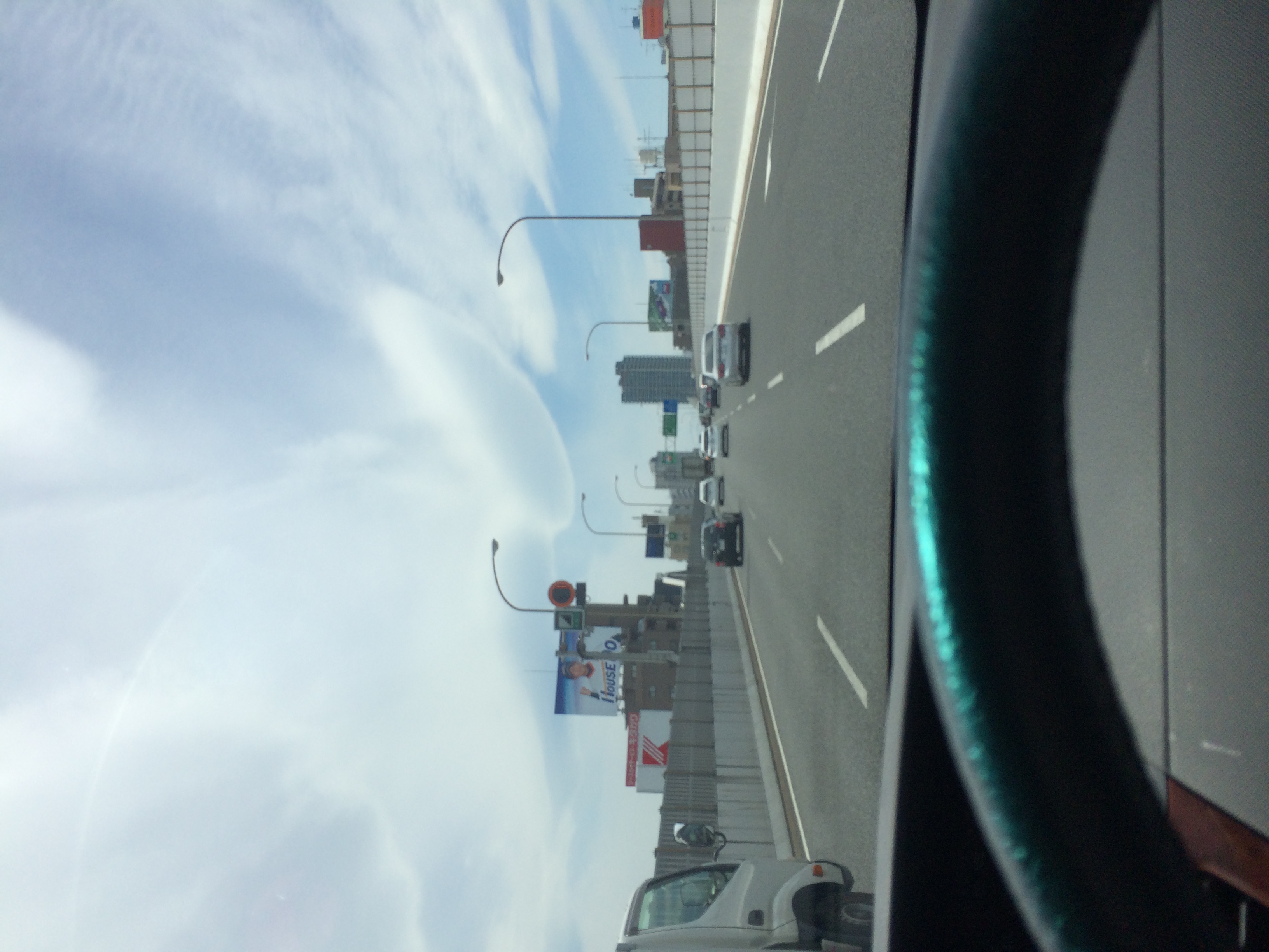 No.31922-1 地震雲