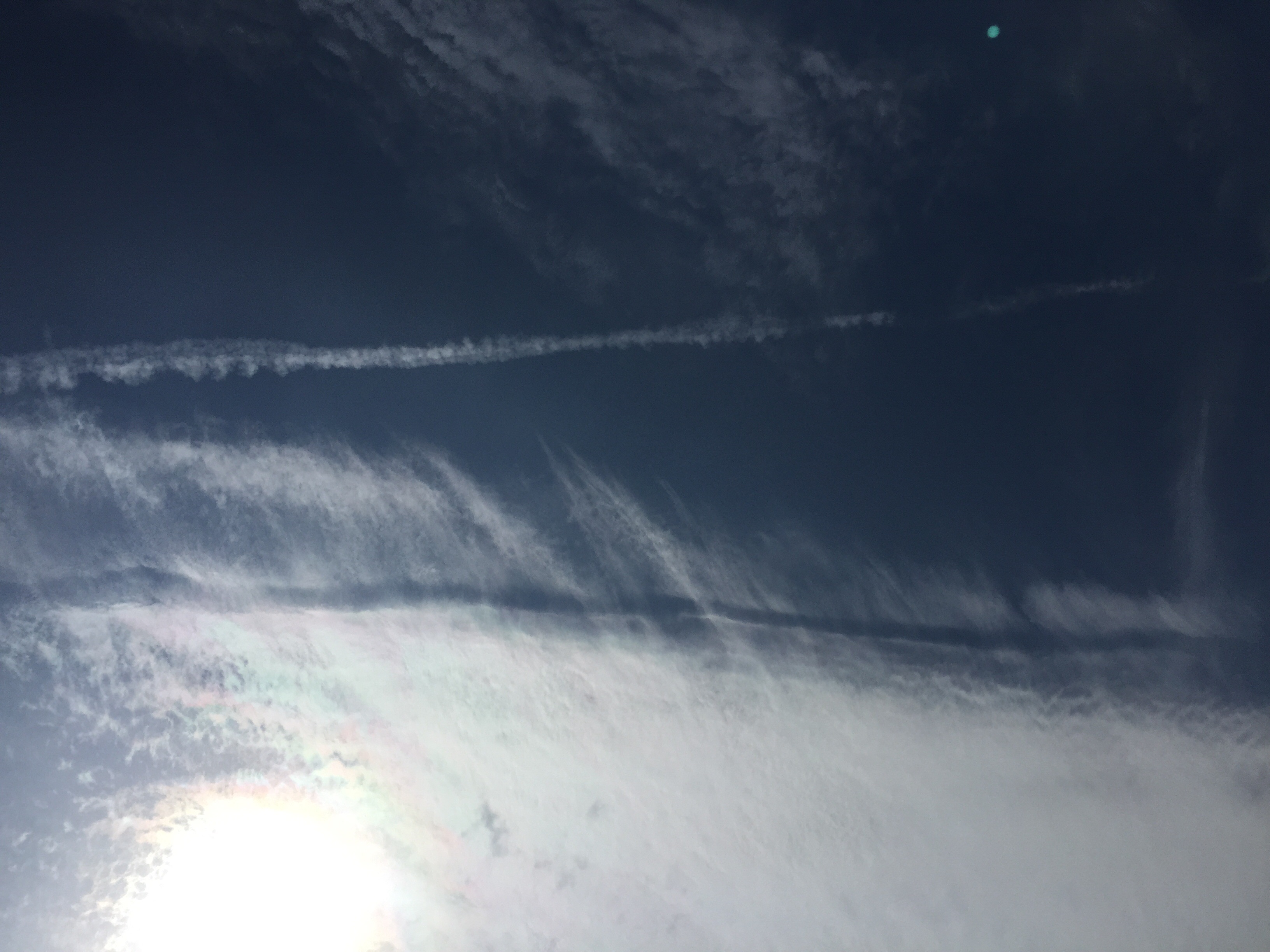 No.31929-1 地震雲