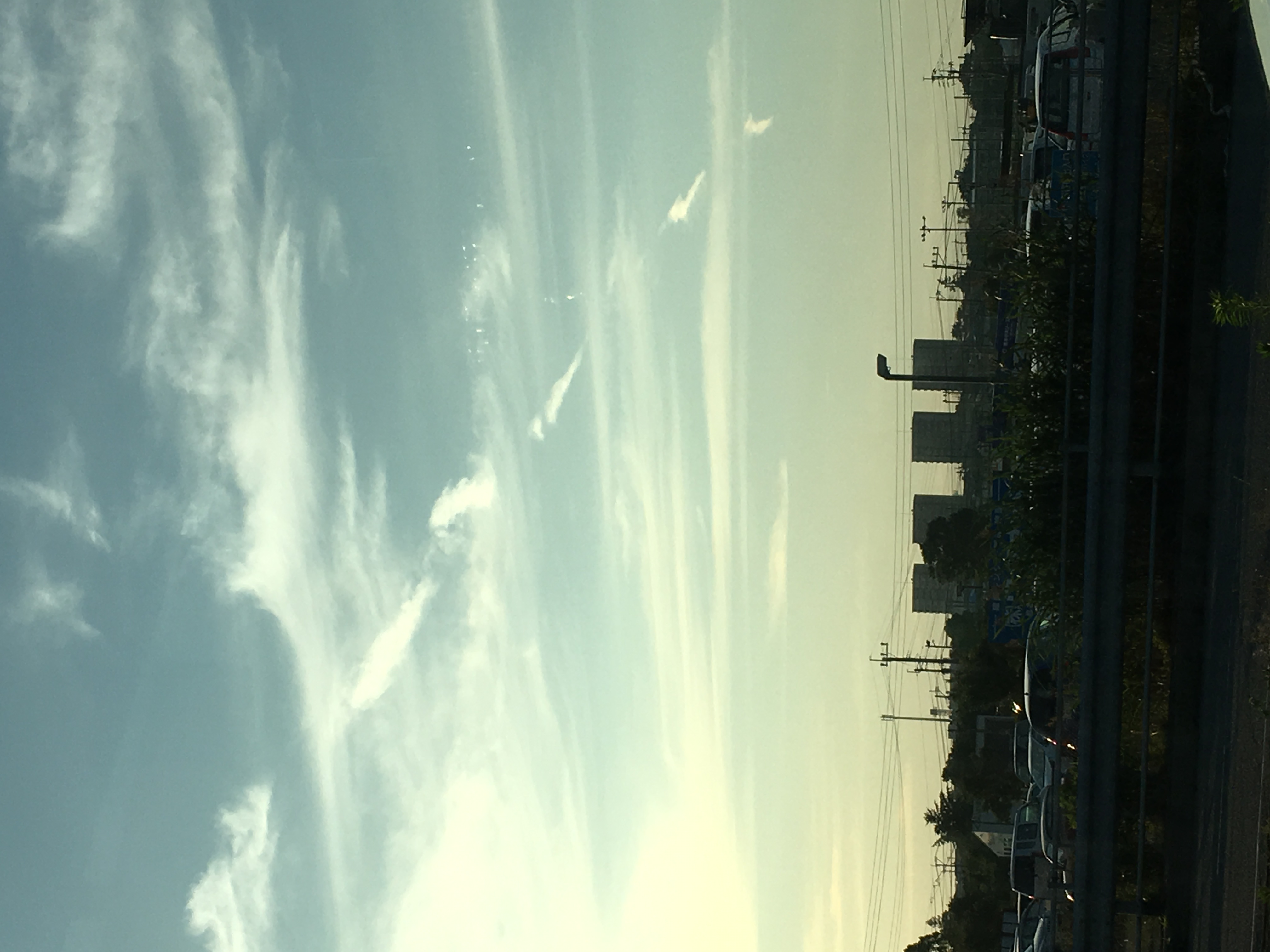 No.31967-1 地震雲