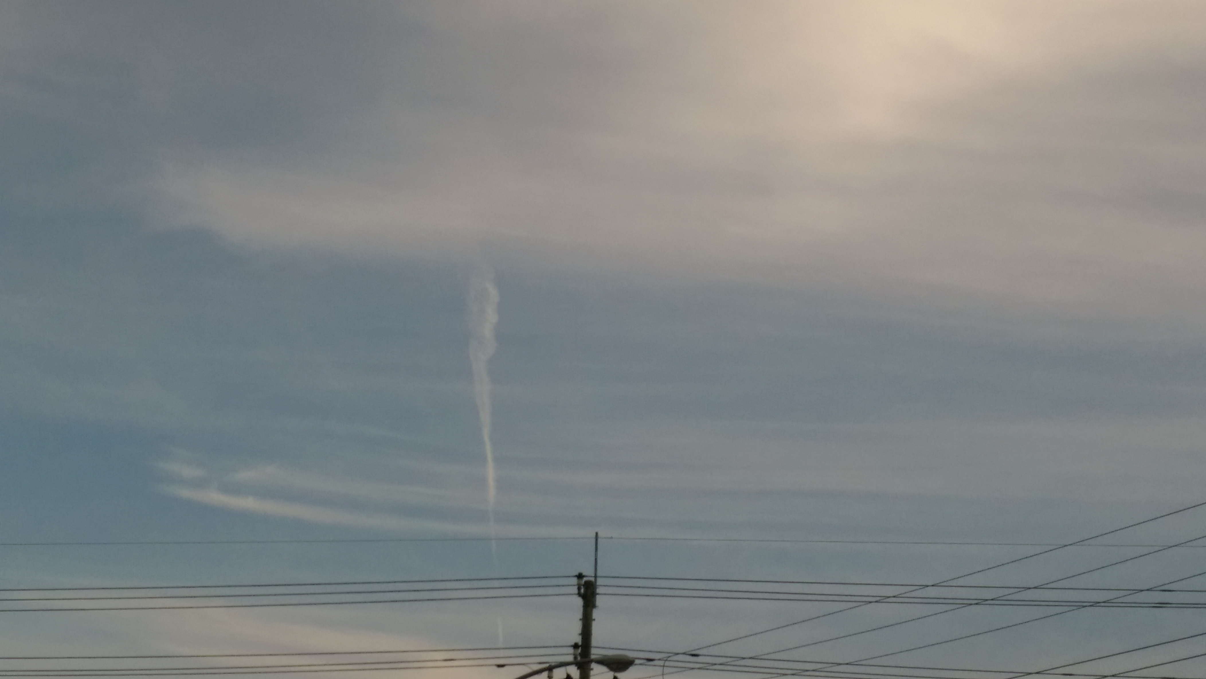 No.31984-1 地震雲