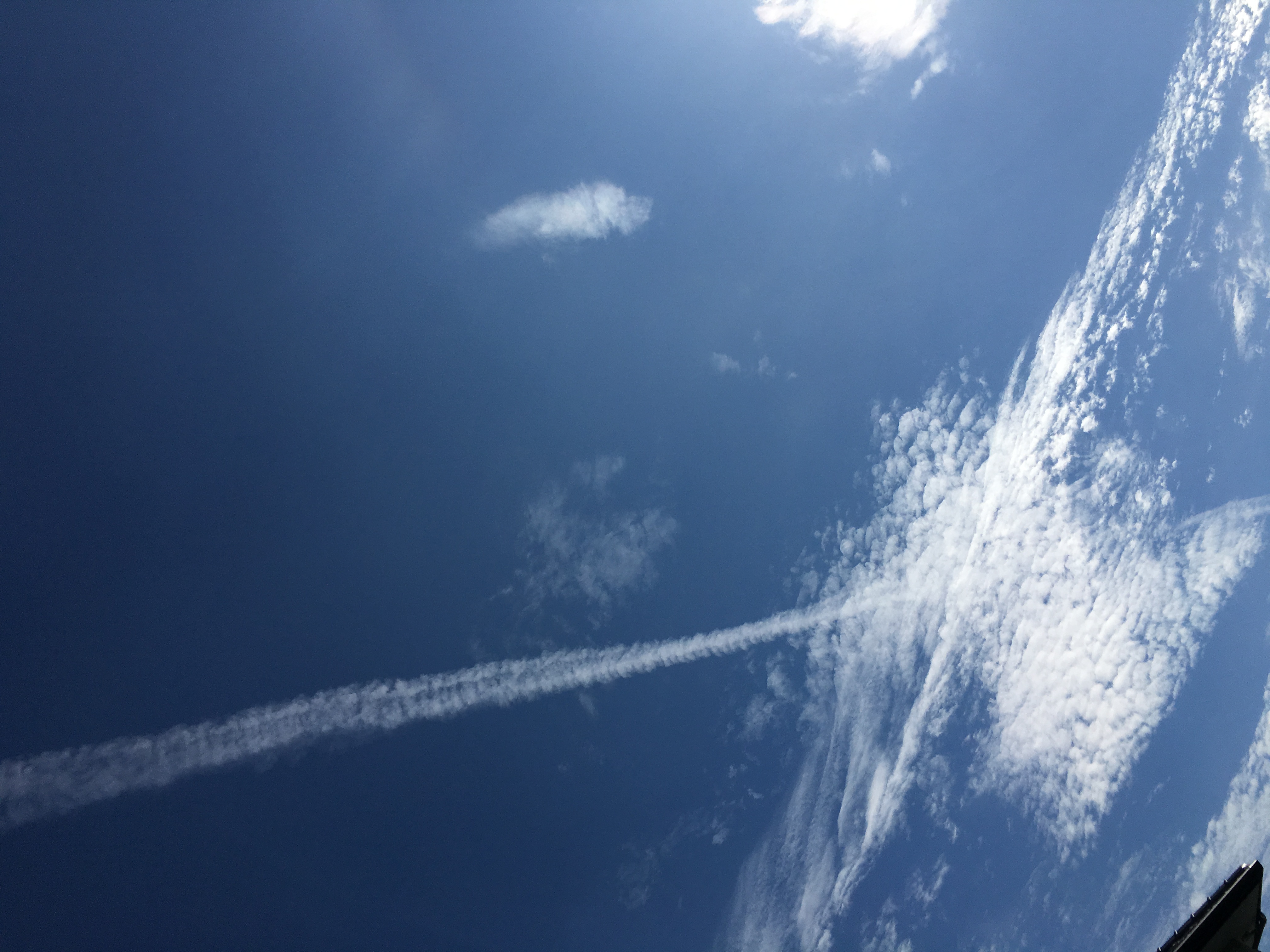 No.32013-1 地震雲