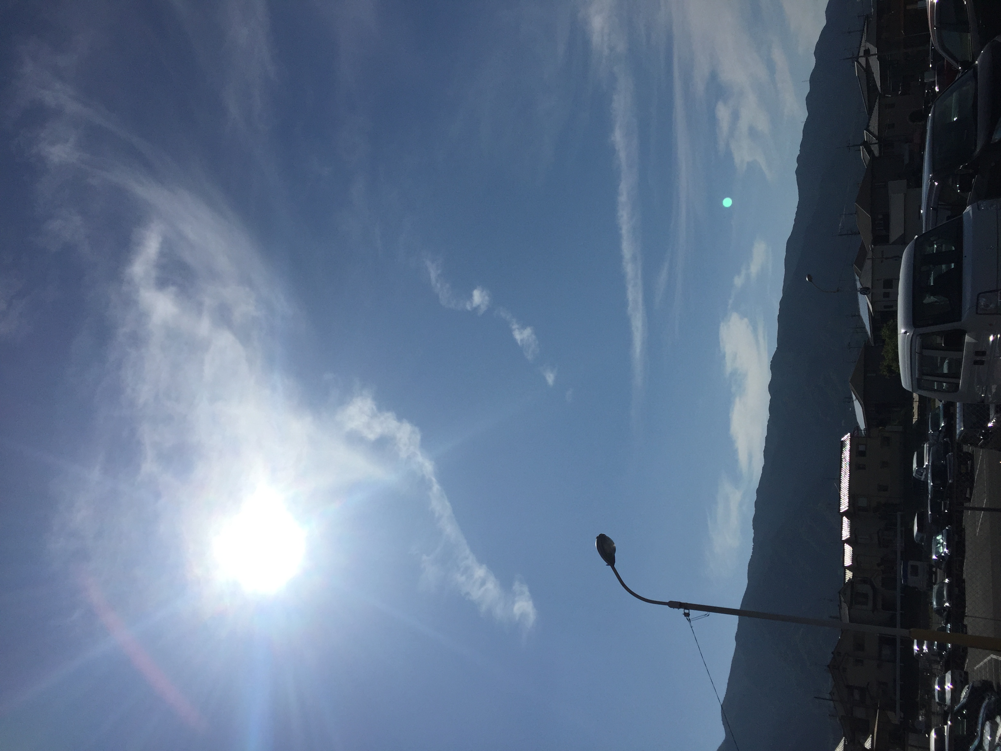 No.32066-1 地震雲