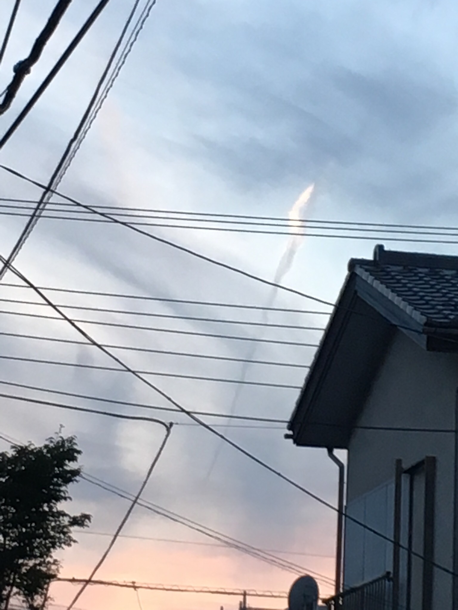 No.32344-1 地震雲