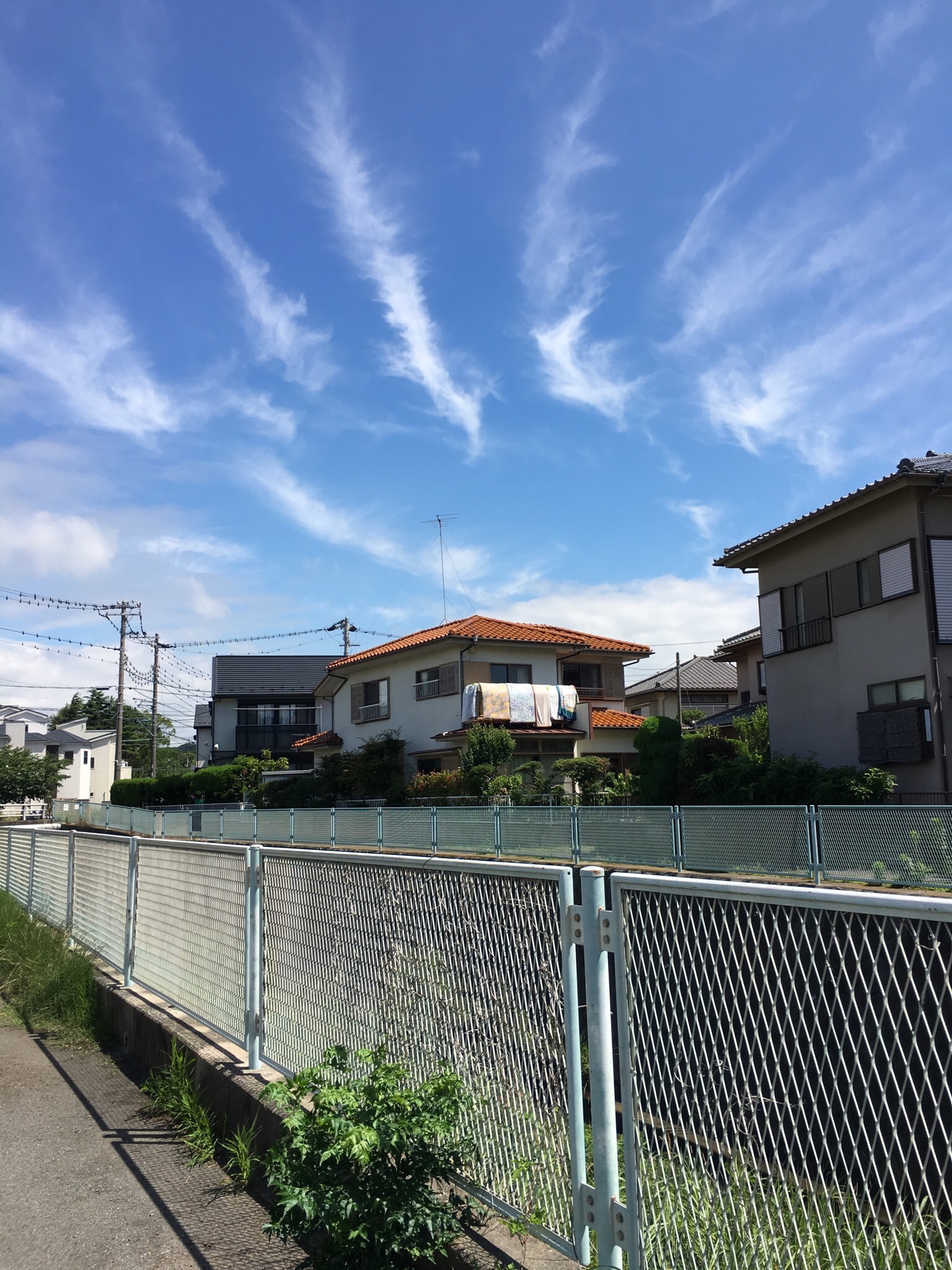 No.32388-1 地震雲