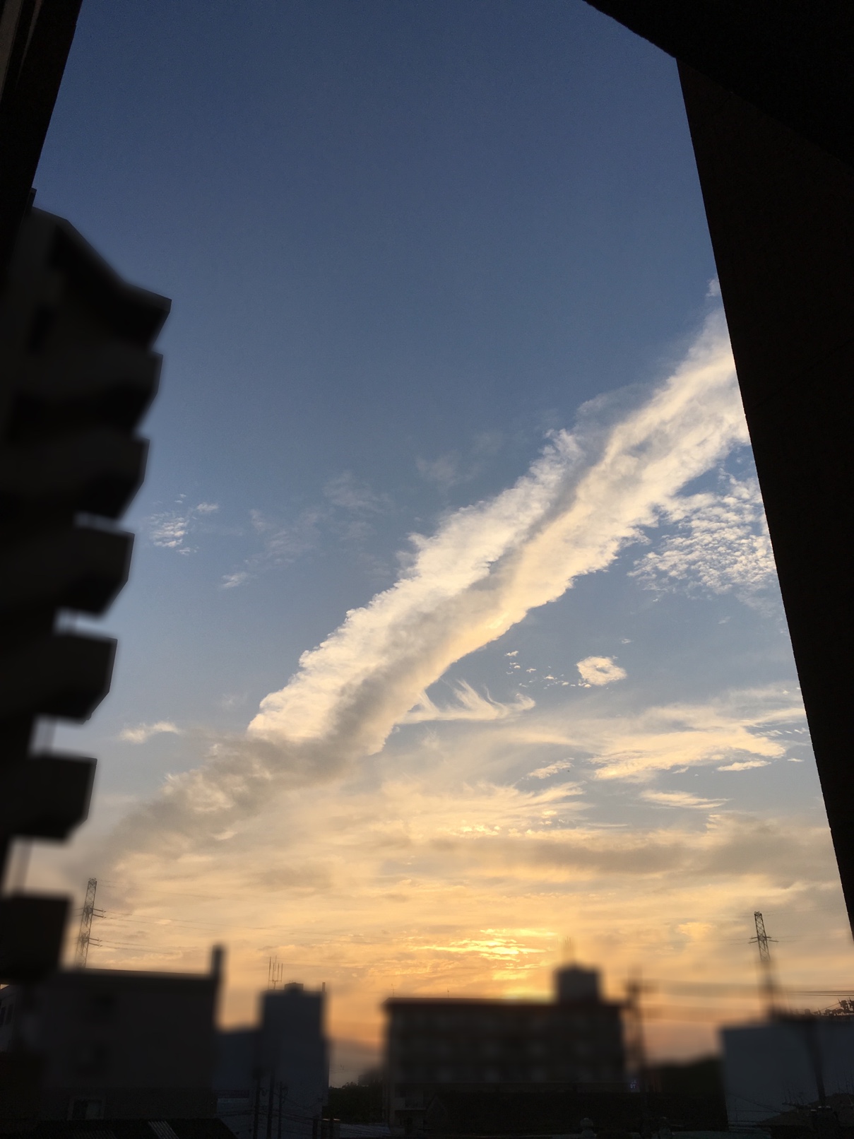 No.32434-1 地震雲