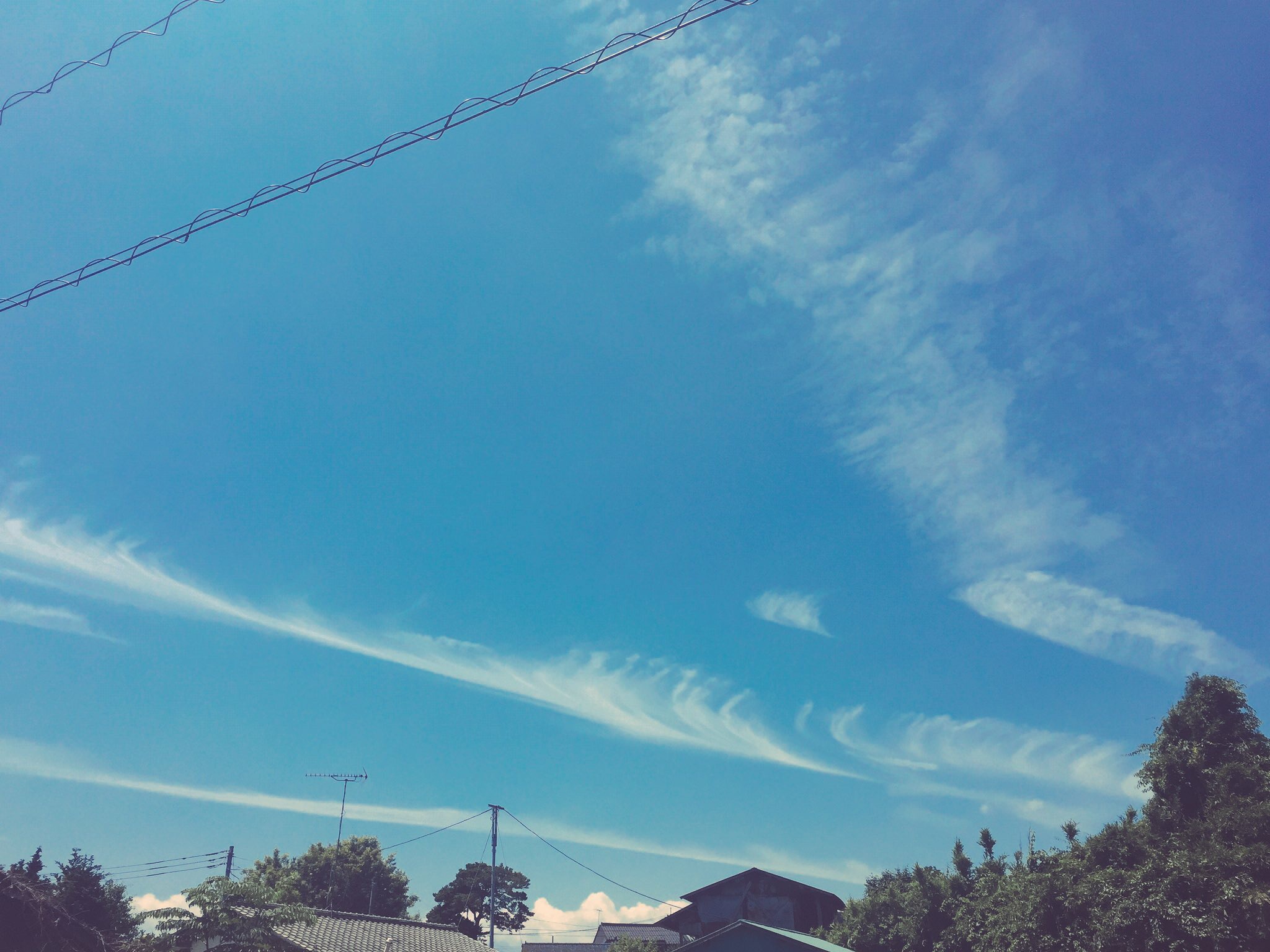 No.32464-1 地震雲