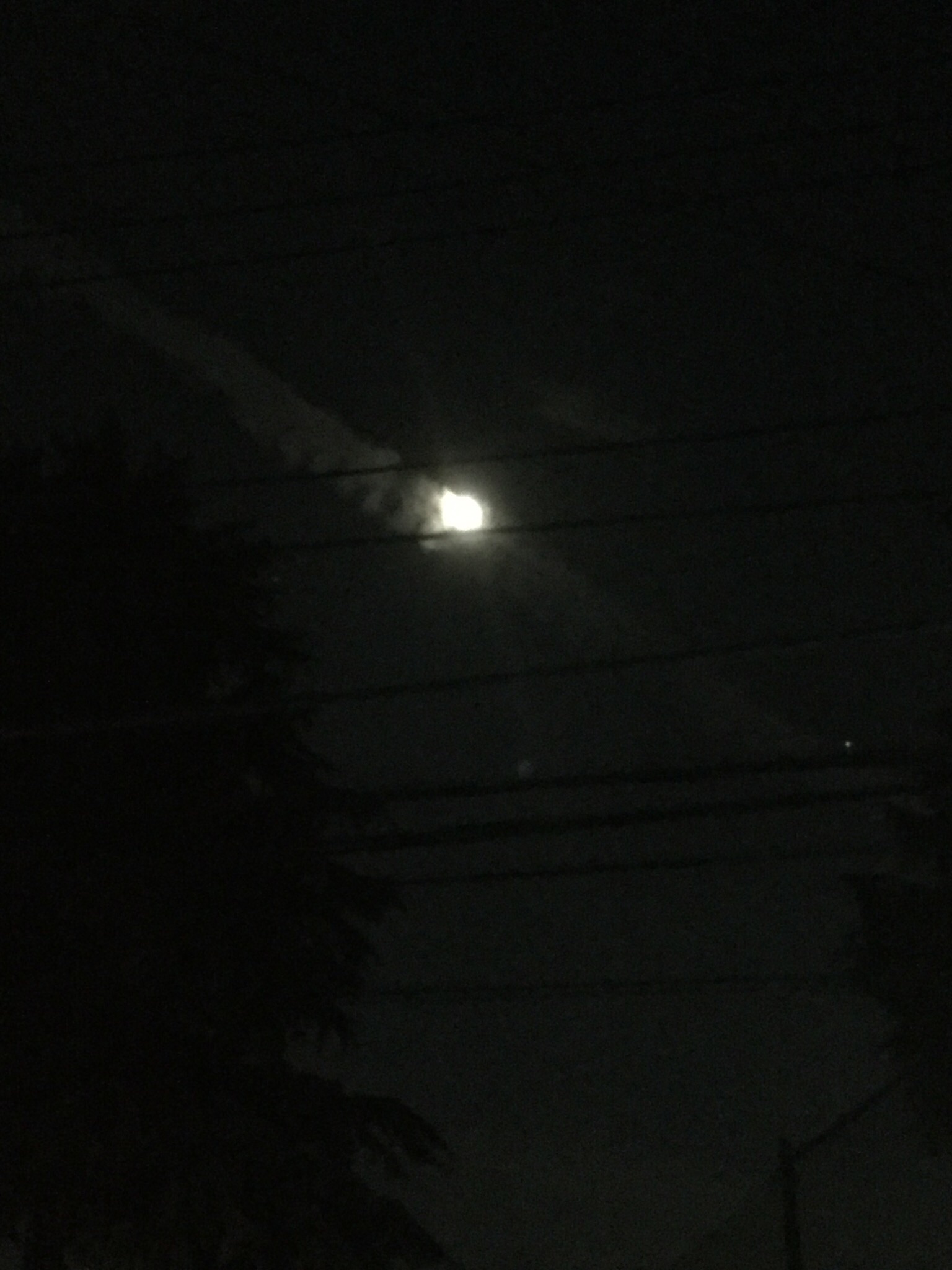 No.32571-1 地震雲