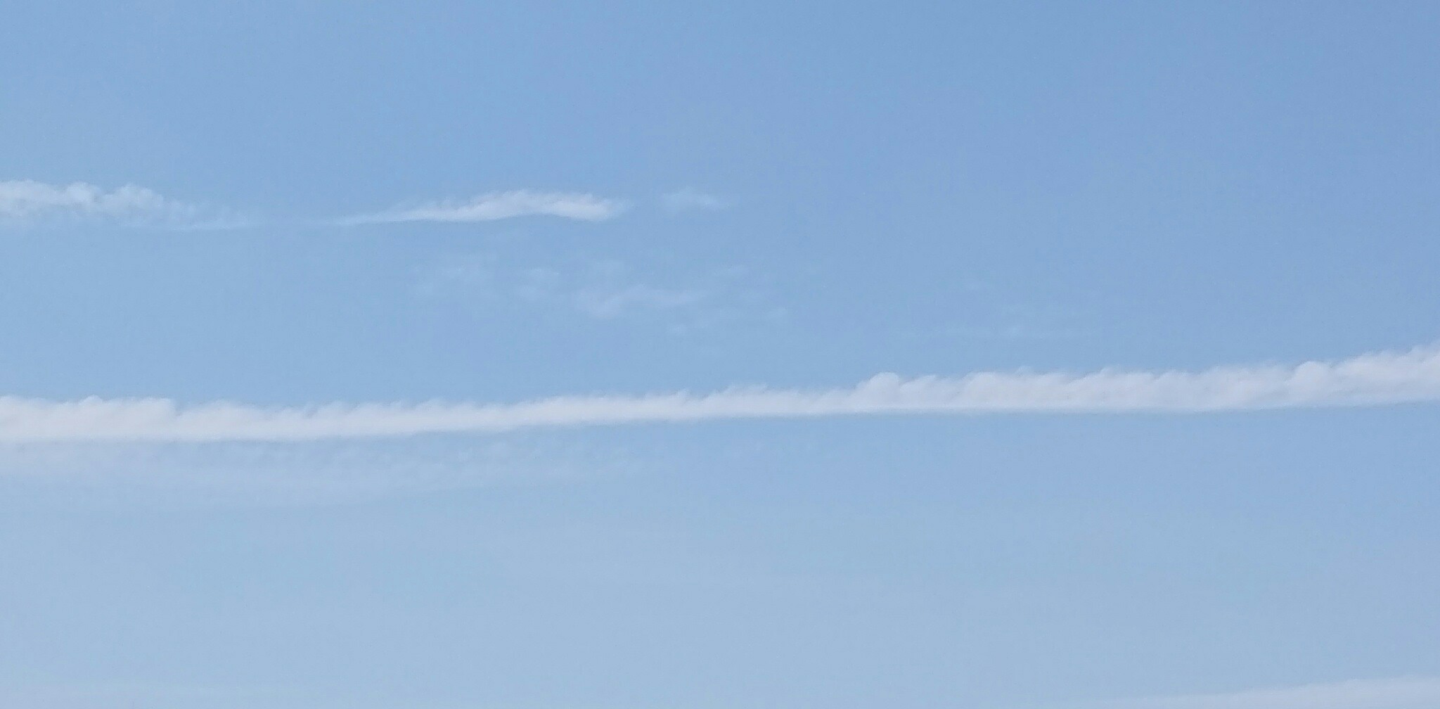 No.32603-1 地震雲