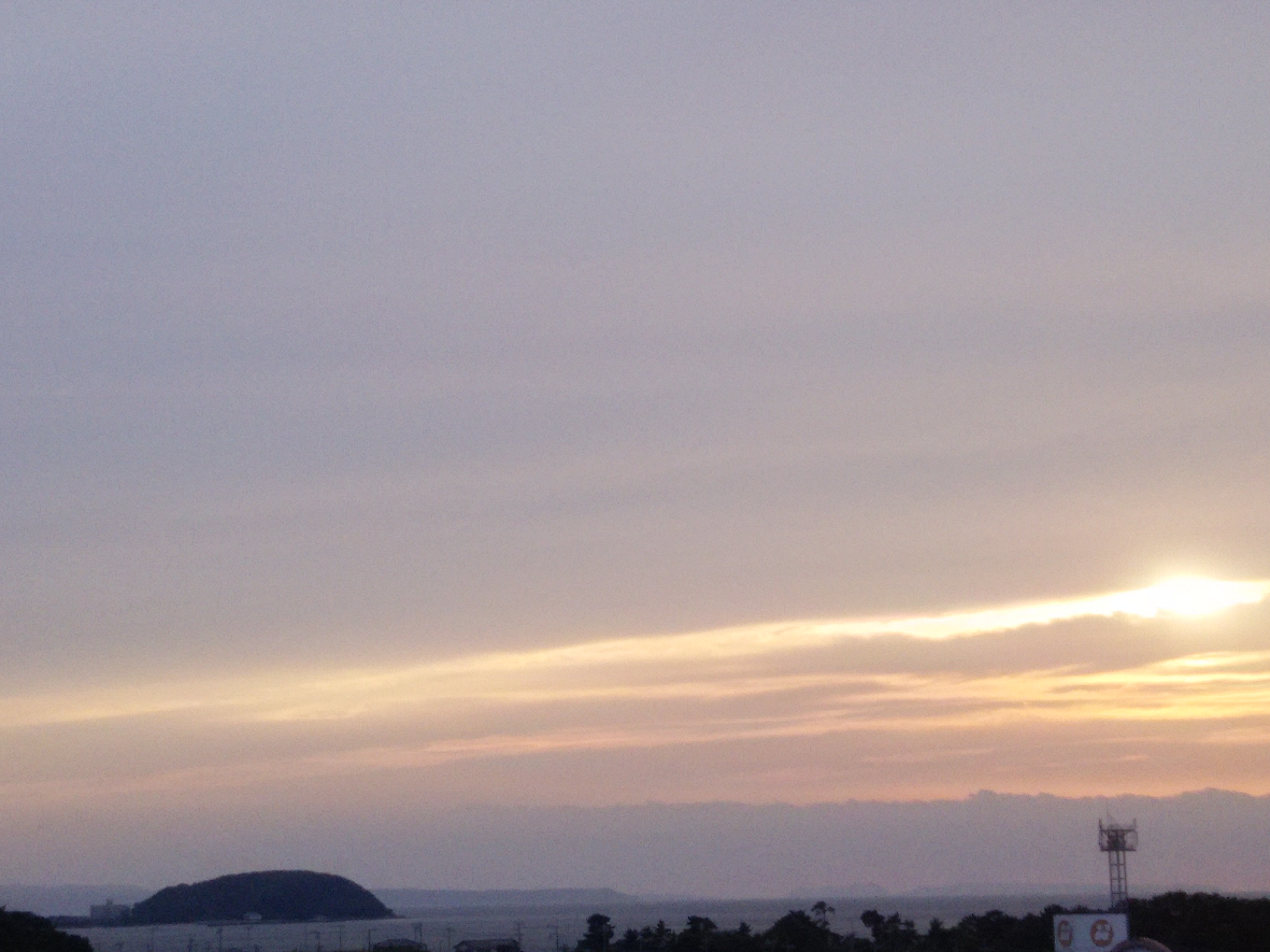 No.32681-1 地震雲