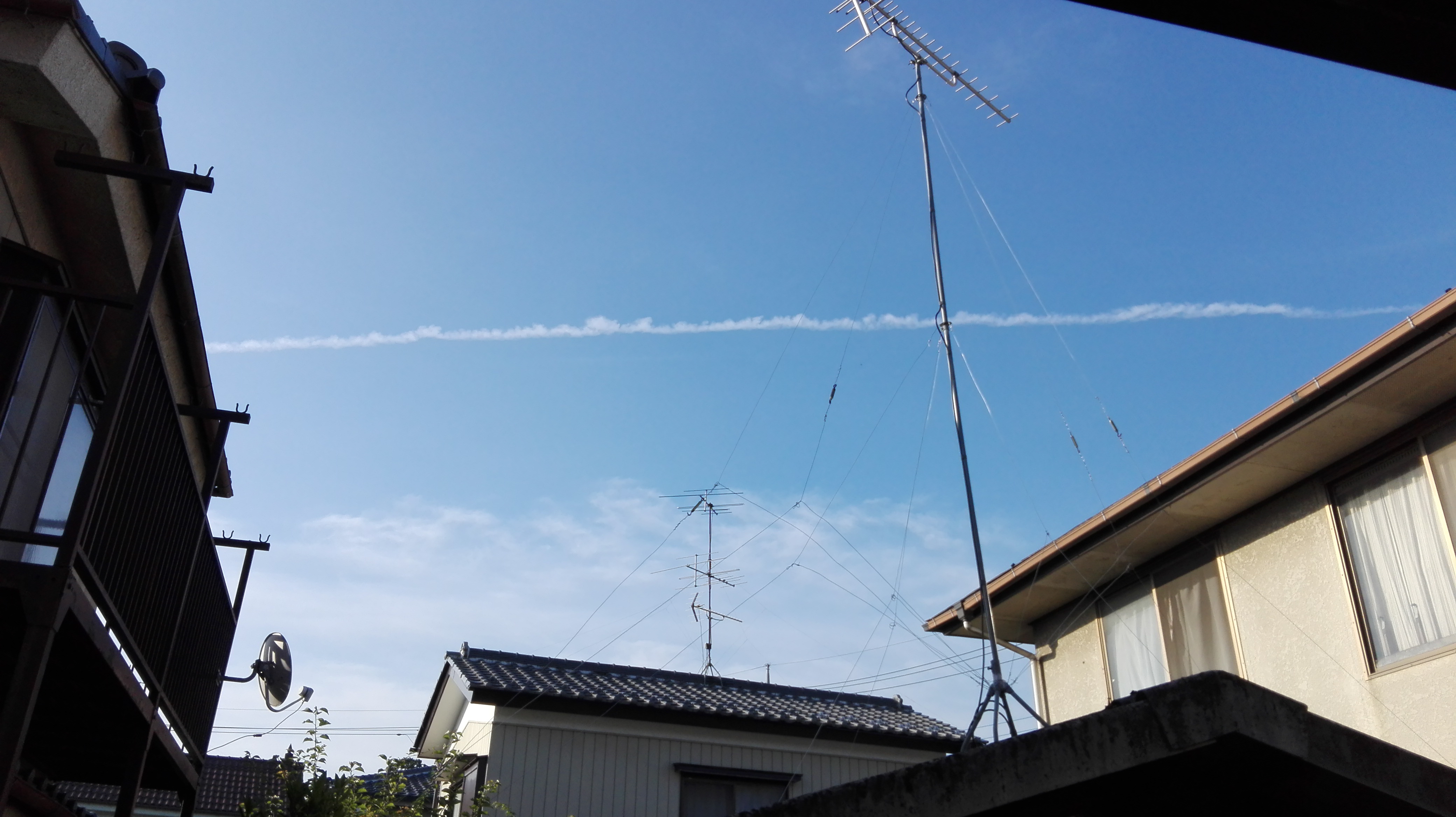 No.32748-1 地震雲