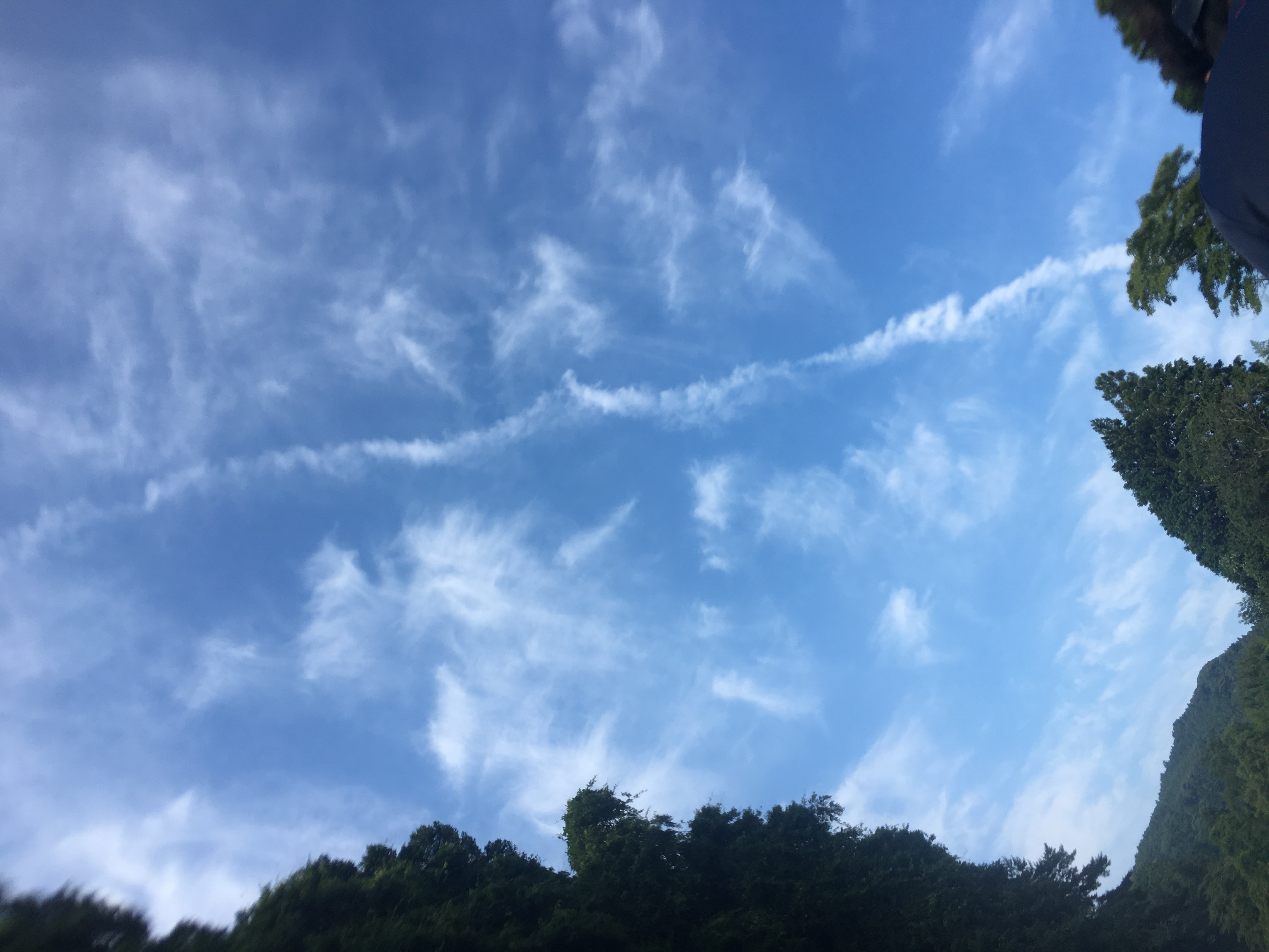 No.32753-1 地震雲