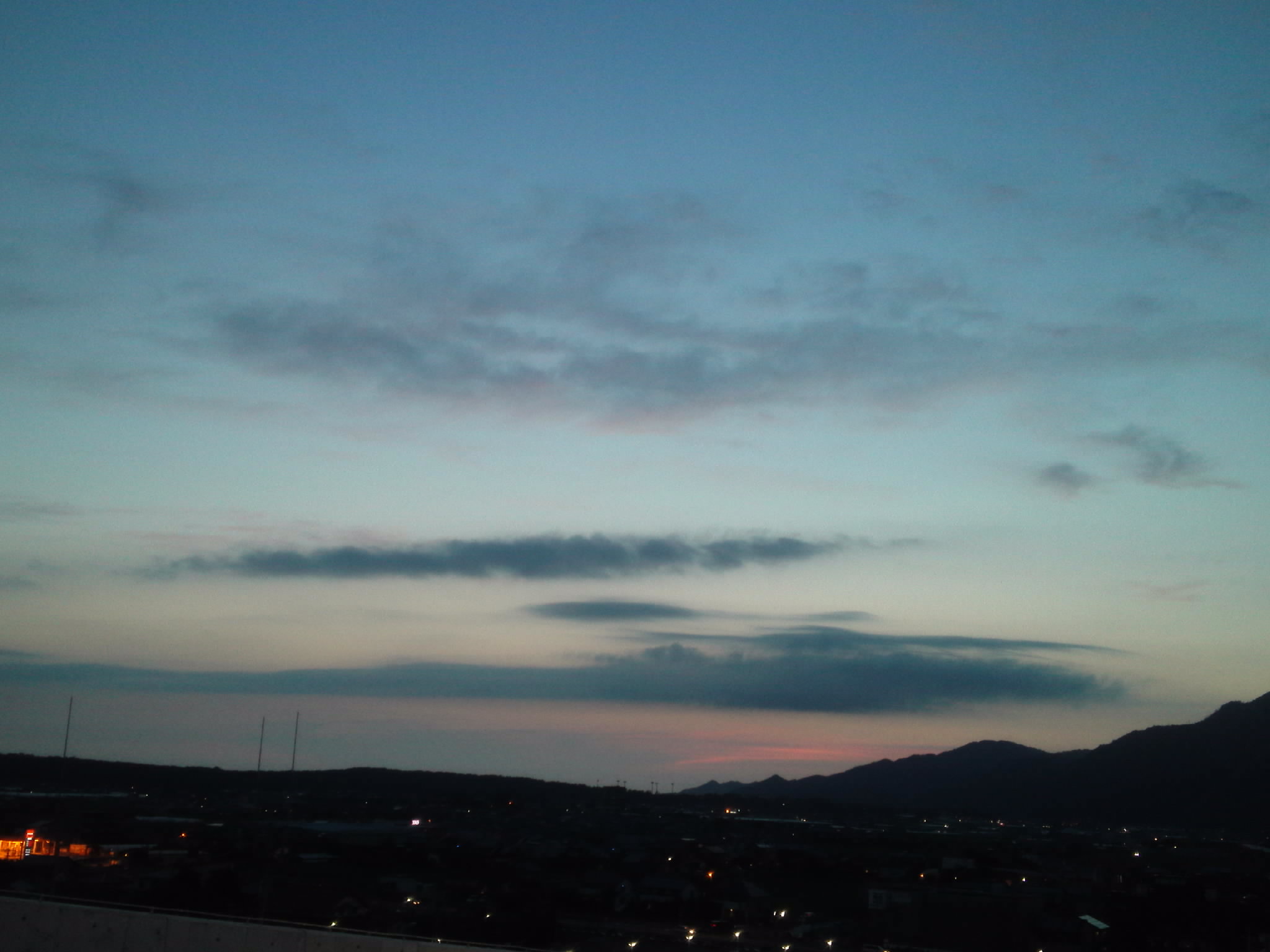 No.32821-1 地震雲