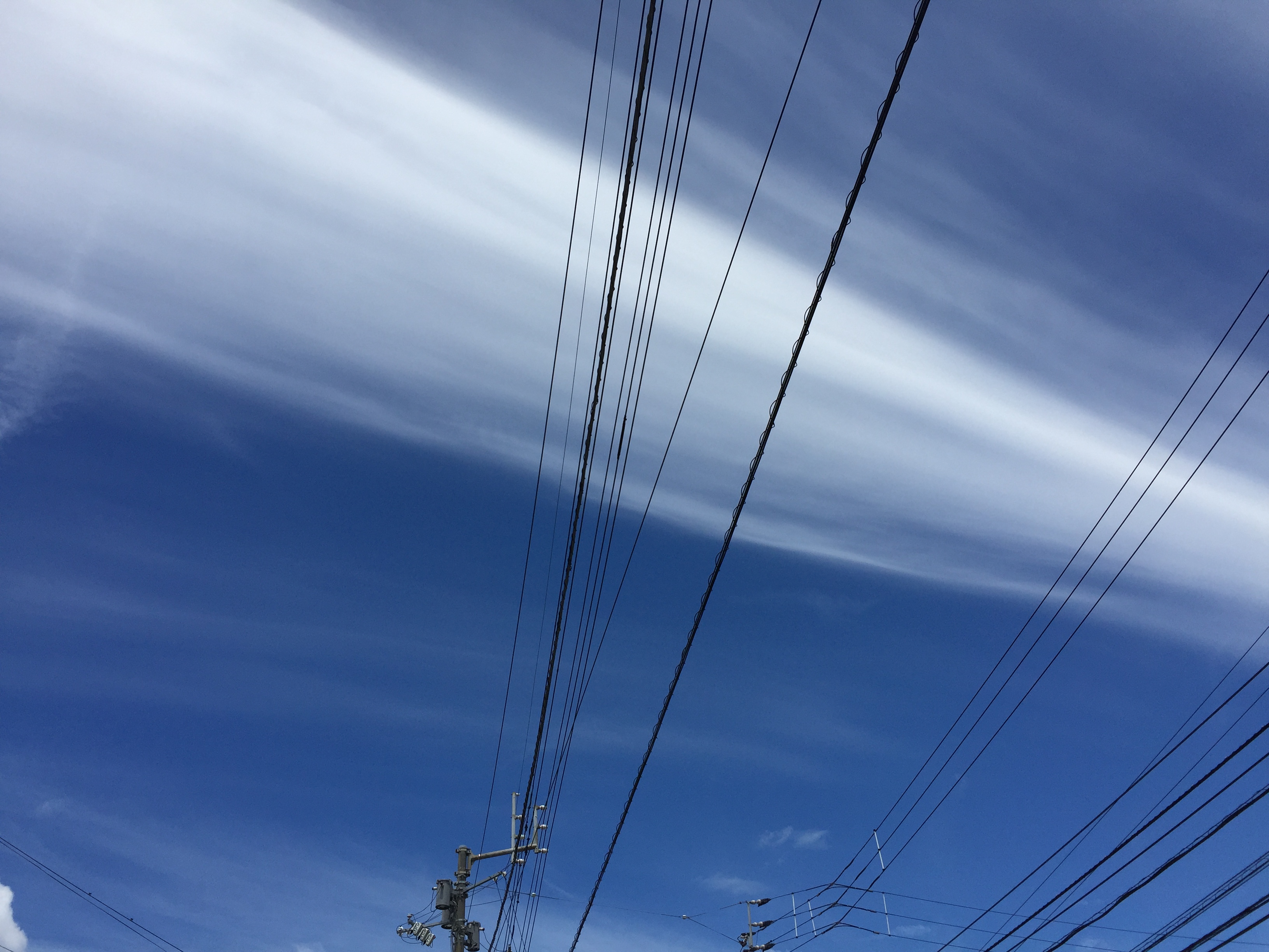 No.33137-1 地震雲