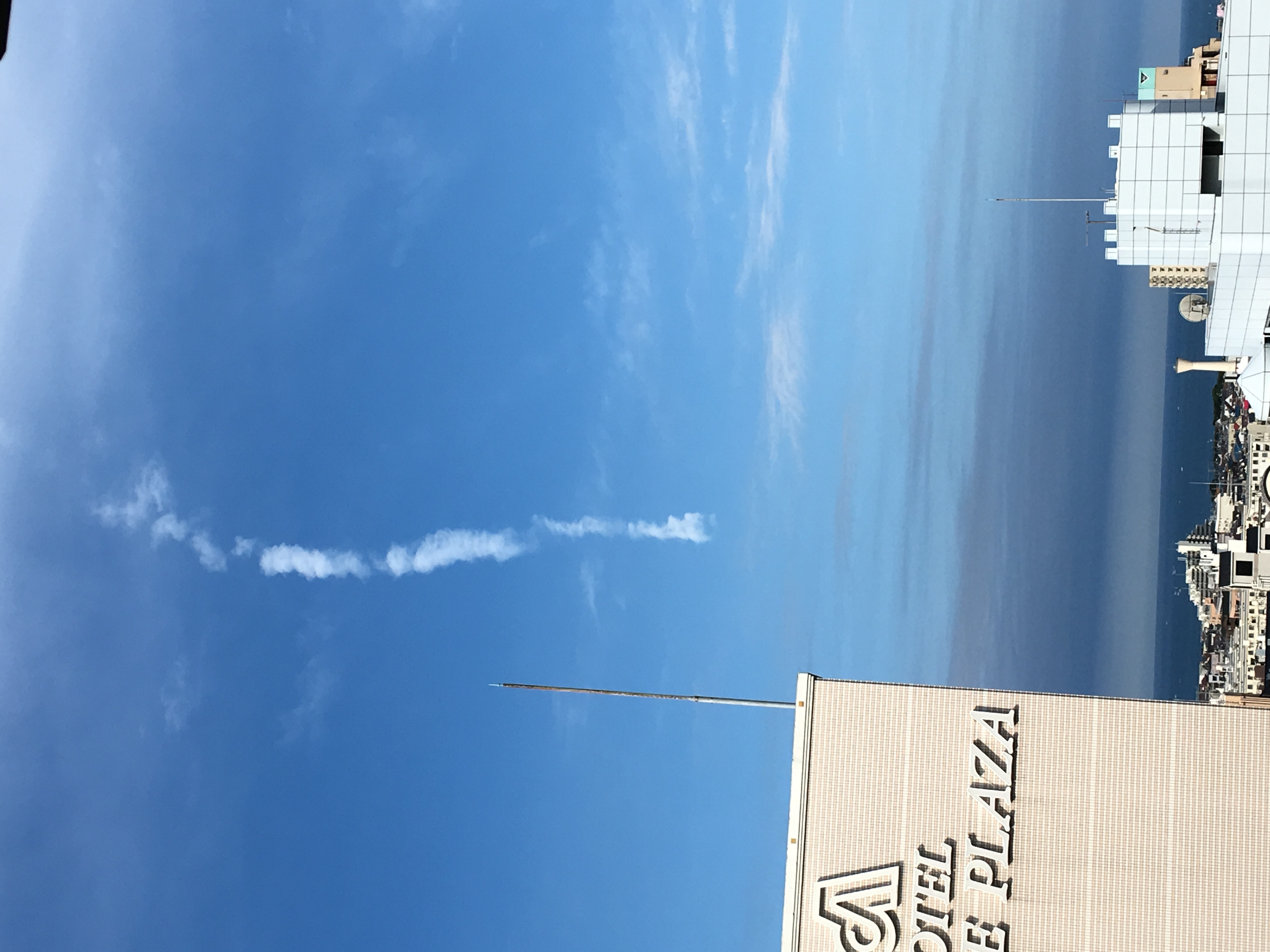 No.33180-1 地震雲