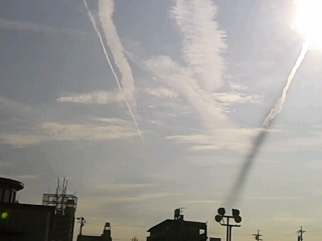 No.33380-1 地震雲