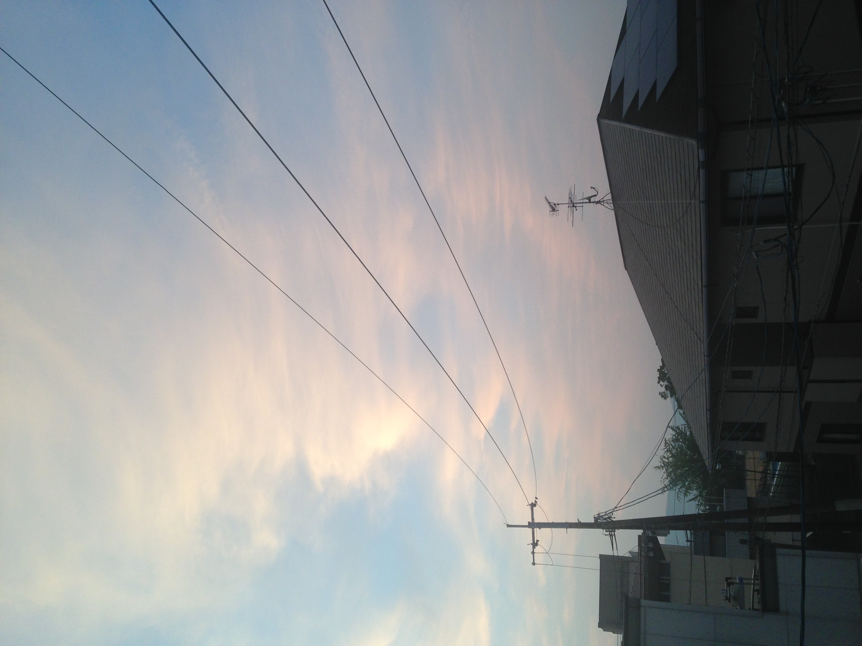 No.33505-1 地震雲