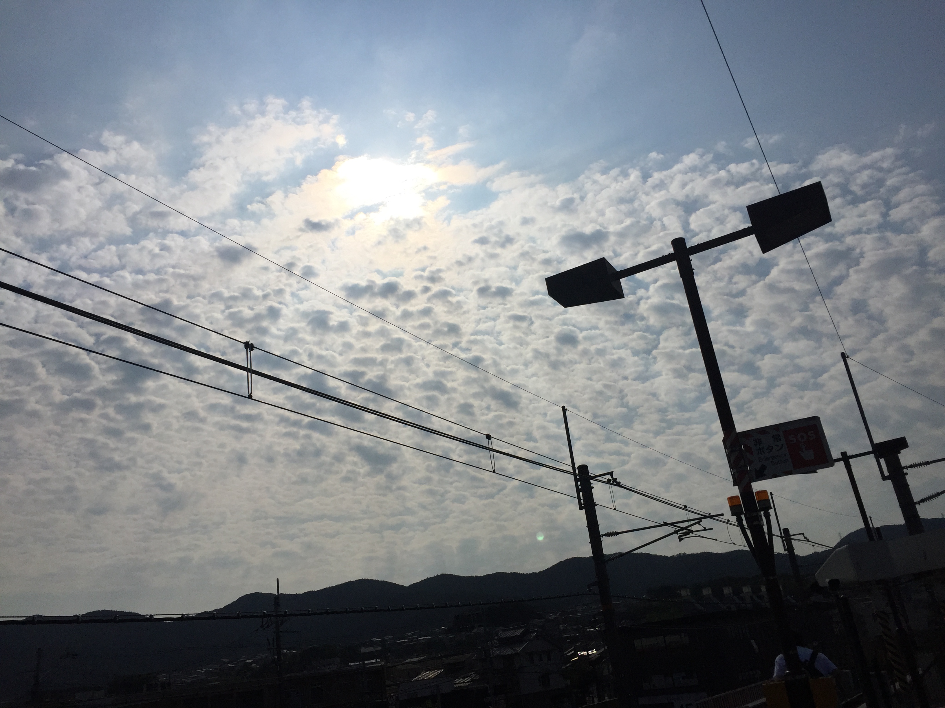 No.33565-1 地震雲