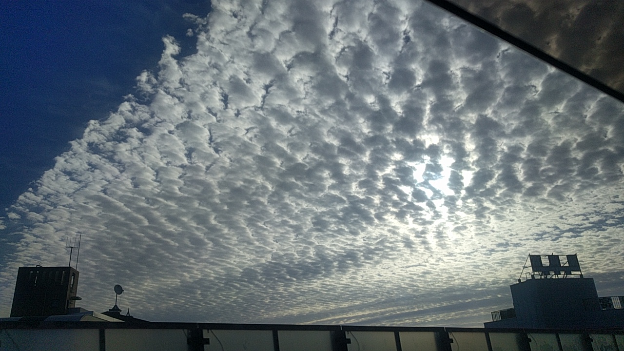 No.35658-1 地震雲