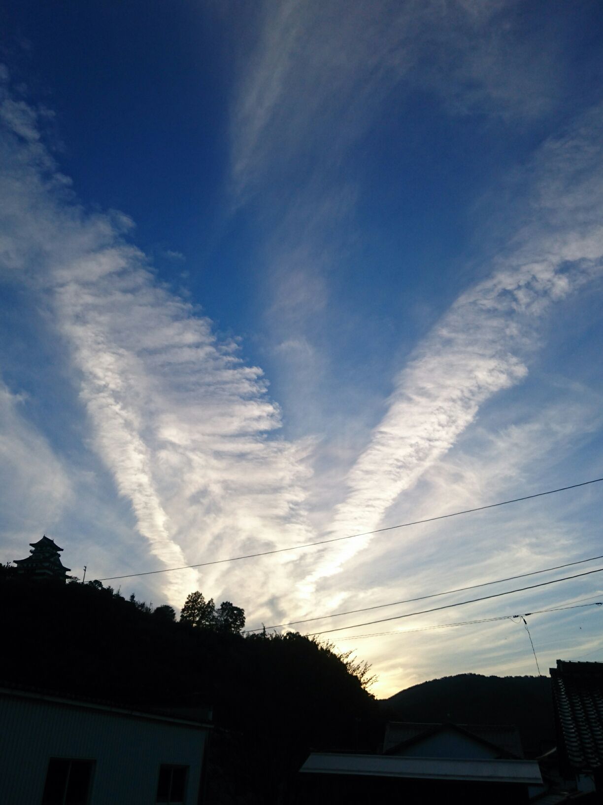 No.36250-1 地震雲