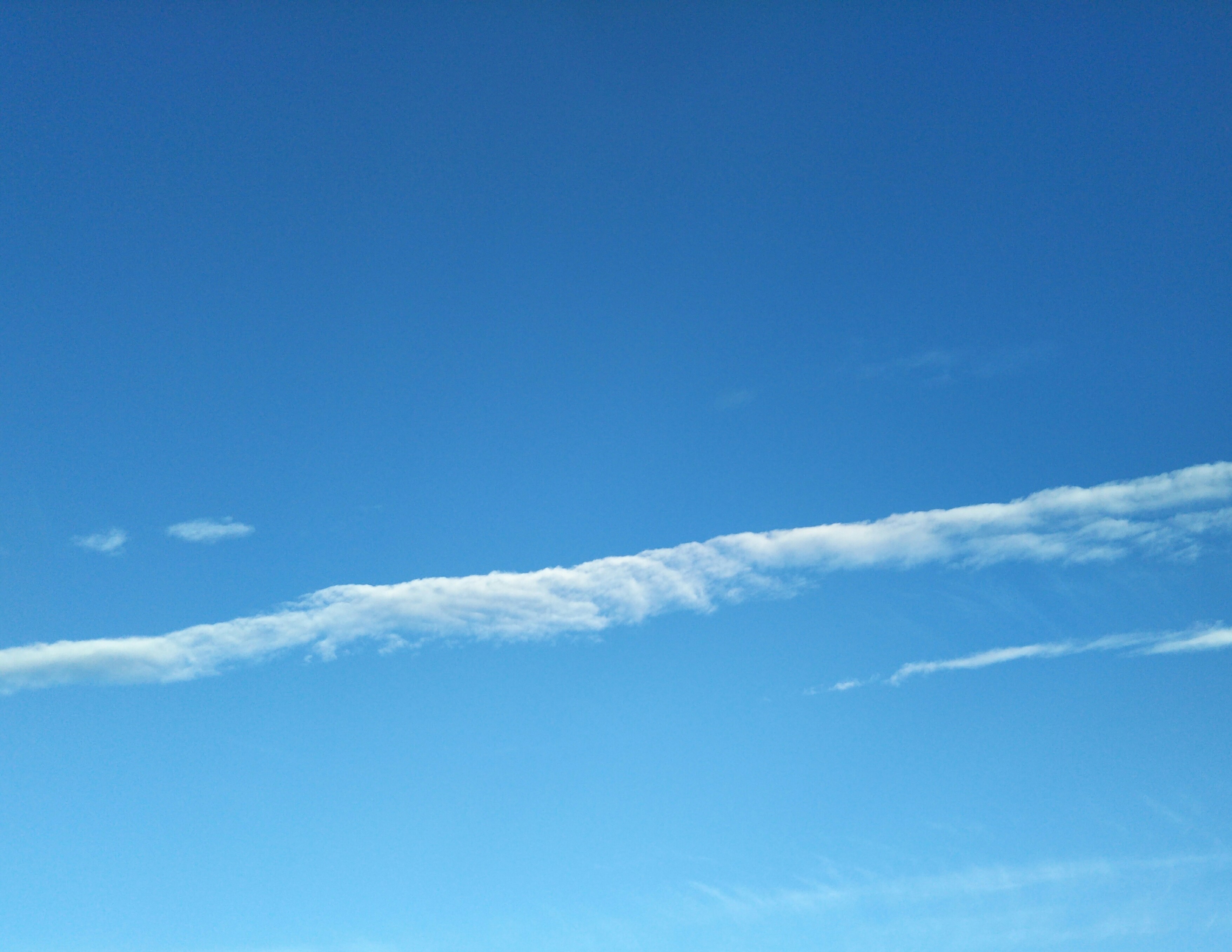 No.36712-1 地震雲