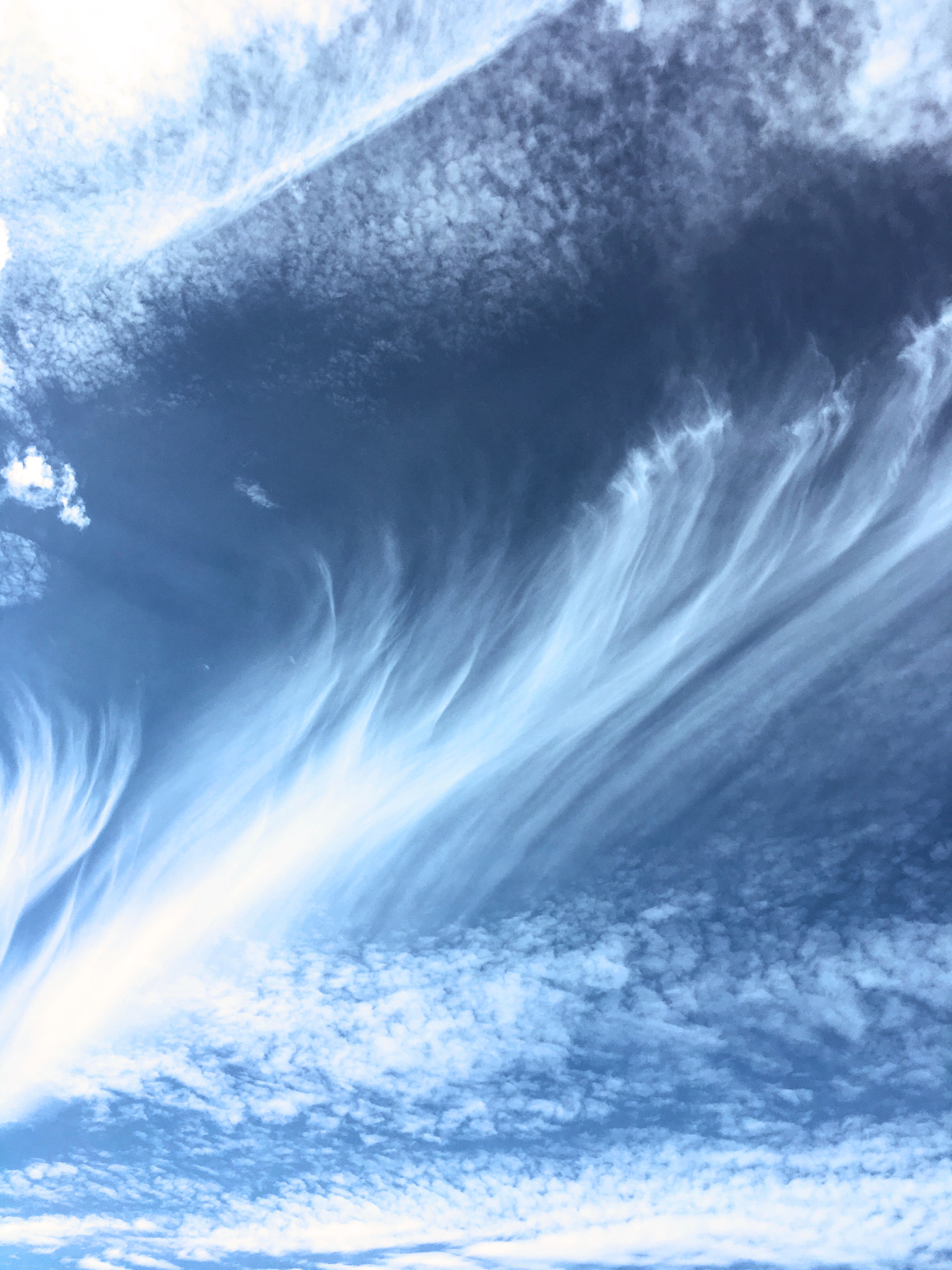 No.36936-1 地震雲