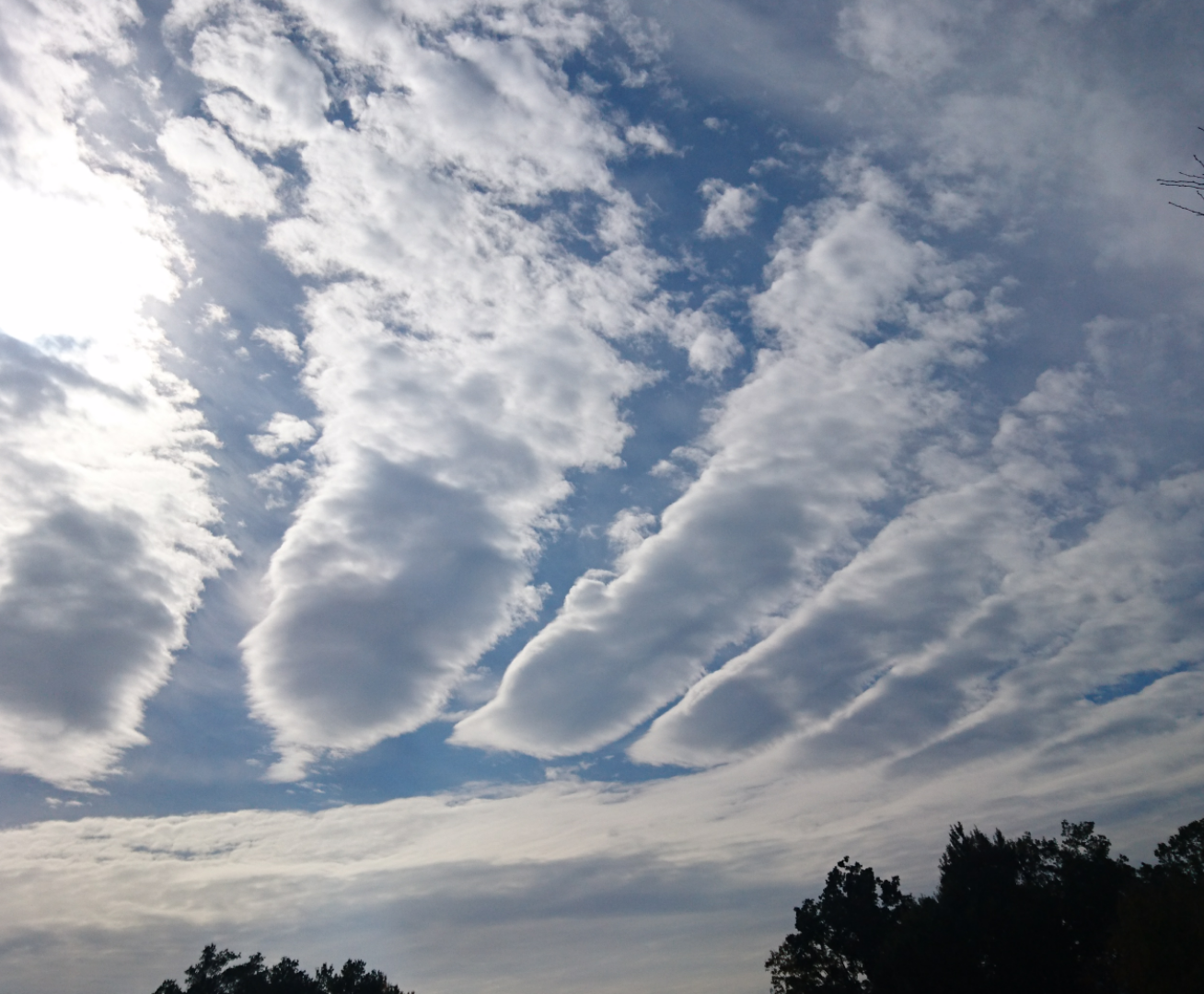 No.37475-1 地震雲