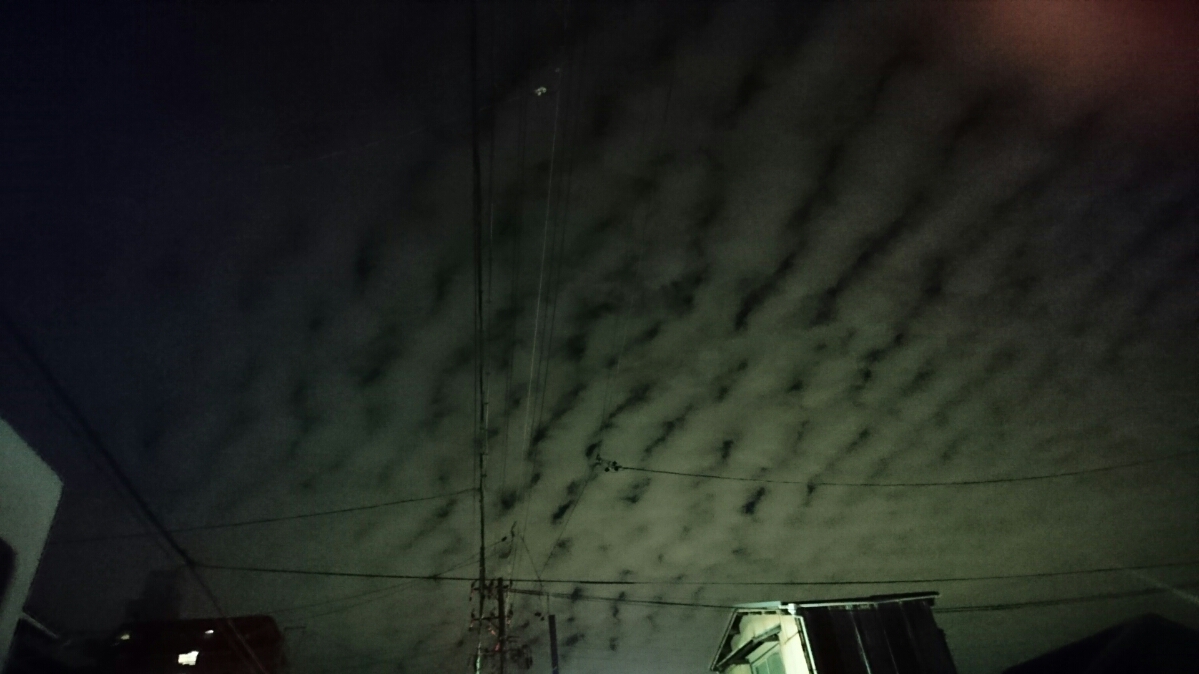 No.37756-1 地震雲