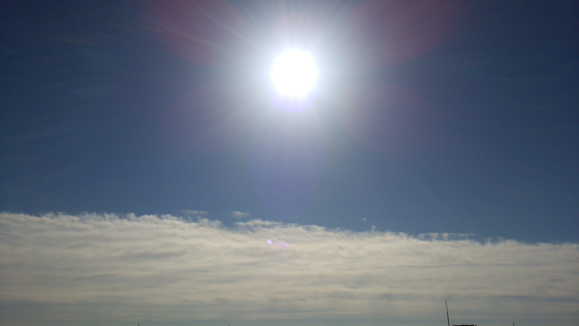 No.37905-1 地震雲