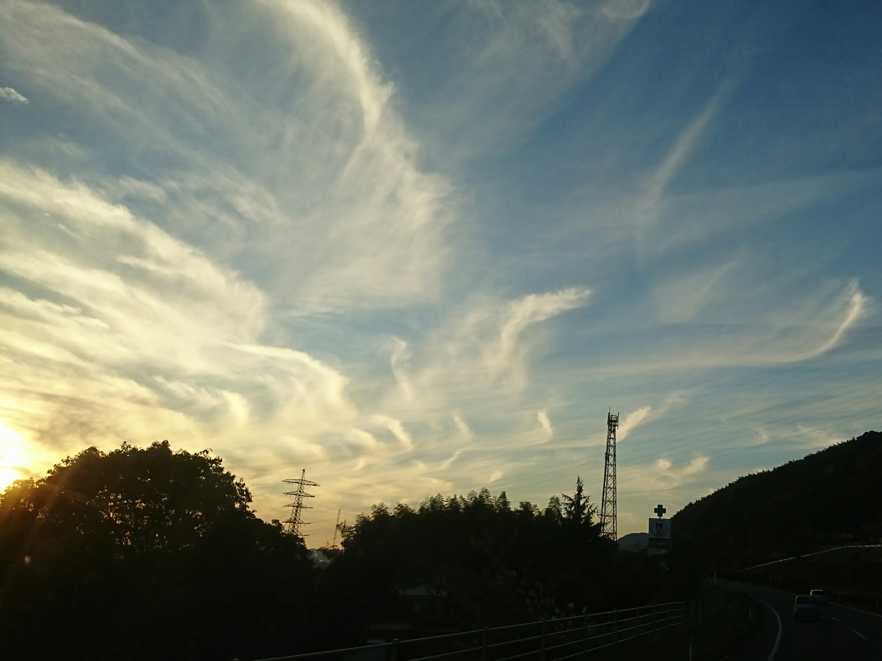 No.38270-1 地震雲