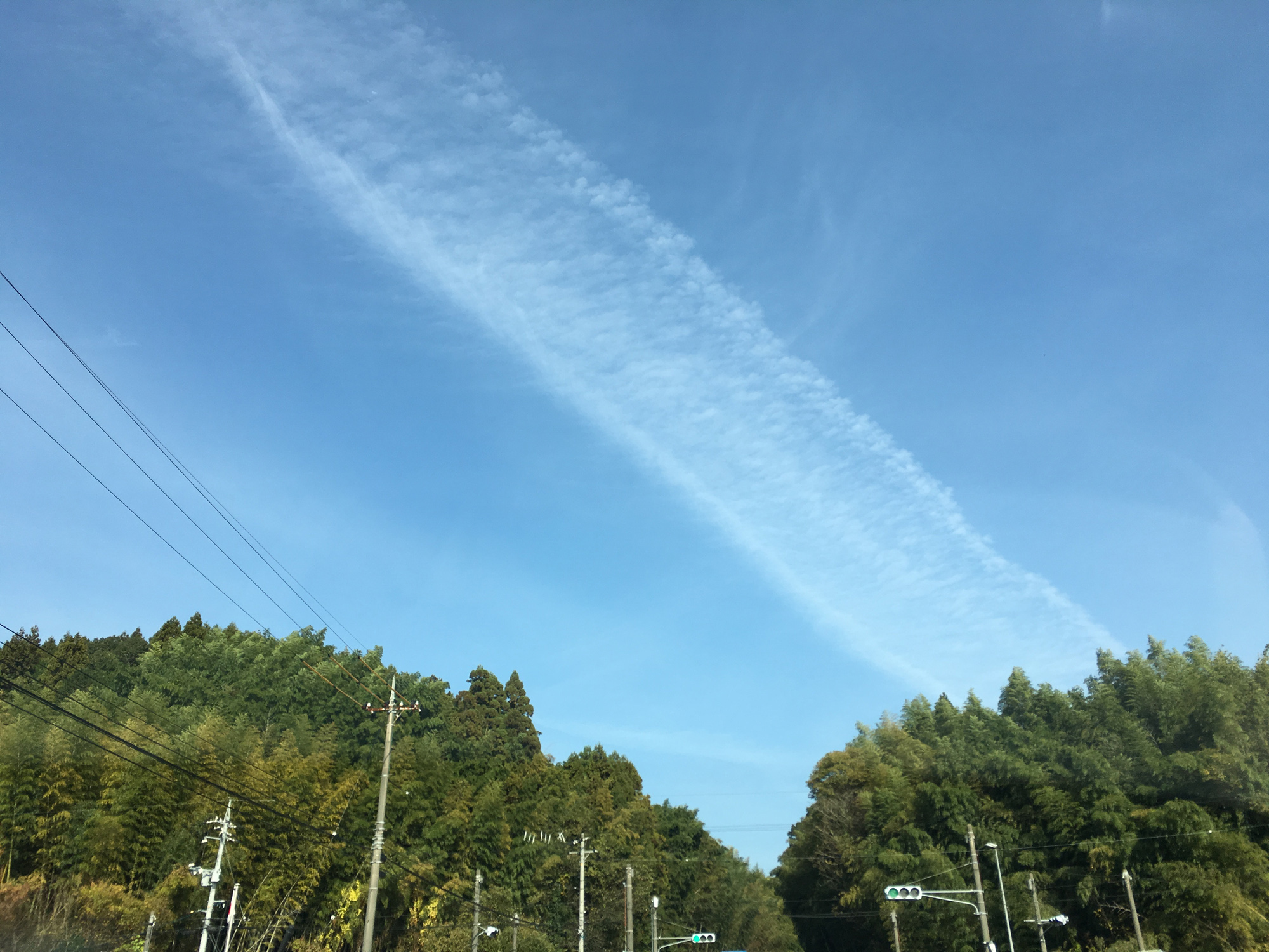 No.38303-1 地震雲