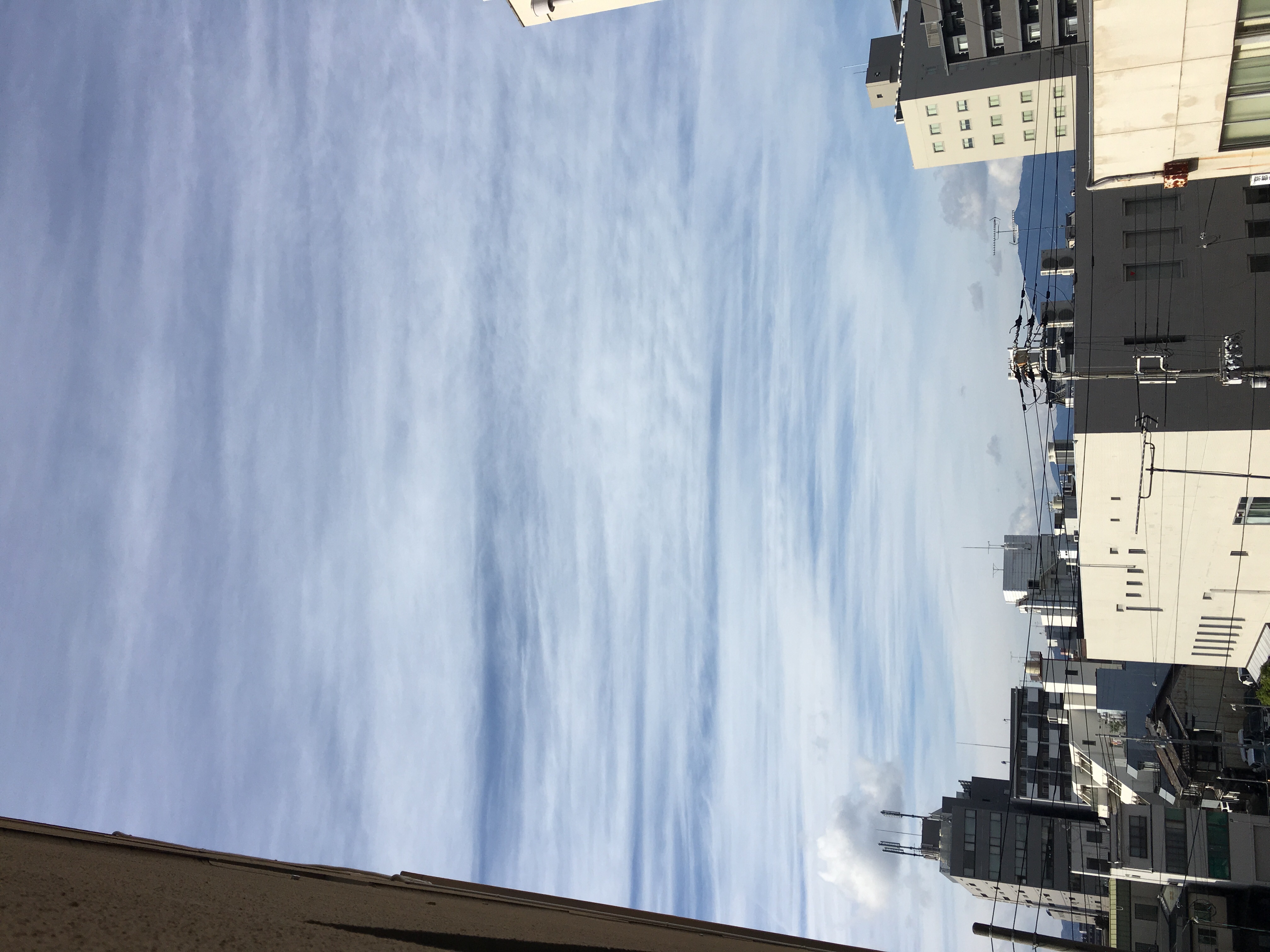 No.38463-1 地震雲